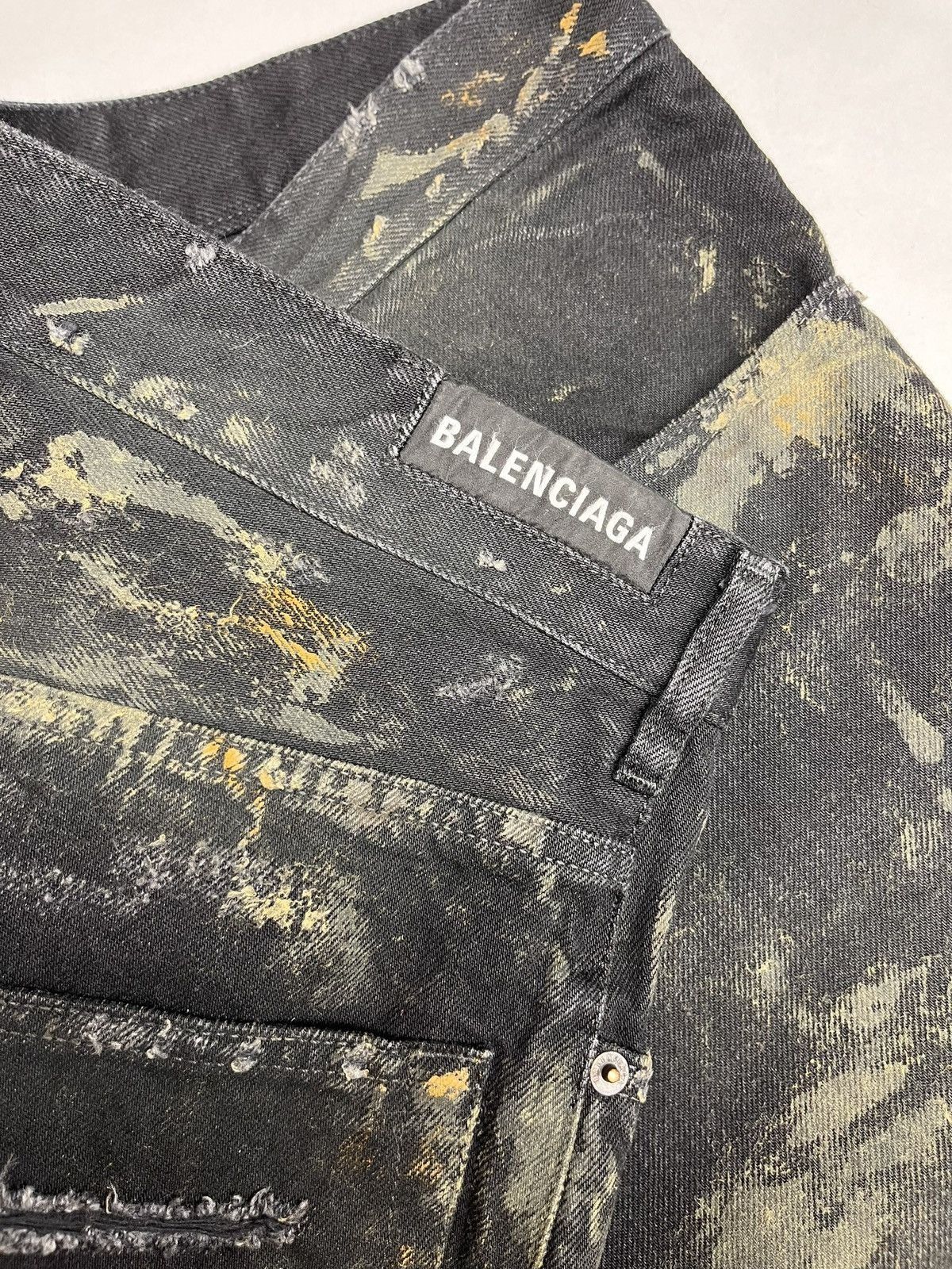 Balenciaga Balenciaga SS23 Mudshow Destroyed Denim Size US 32 / EU 48 - 4 Thumbnail