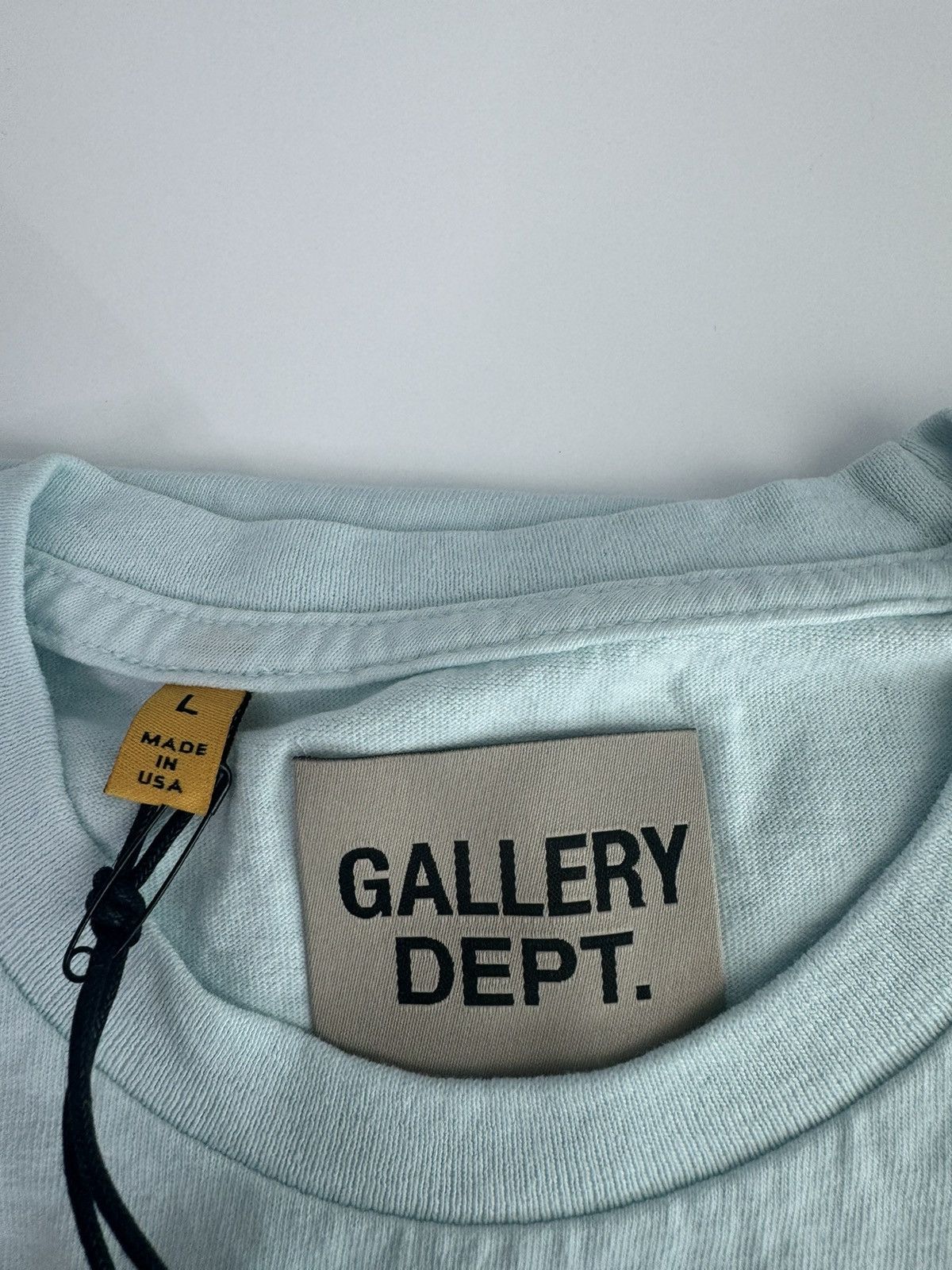 Gallery Dept. Gallery dept ice blue tee Size US L / EU 52-54 / 3 - 4 Thumbnail