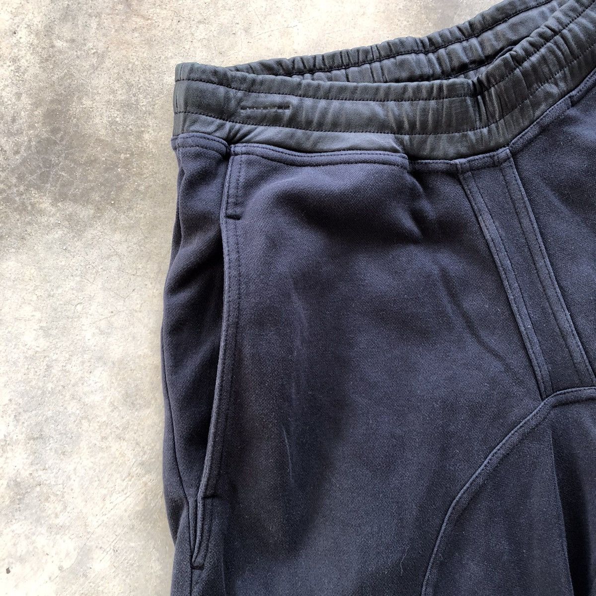 Neil Barrett NEIL BARRETT Navy Sweatpants Size US 28 / EU 44 - 6 Thumbnail