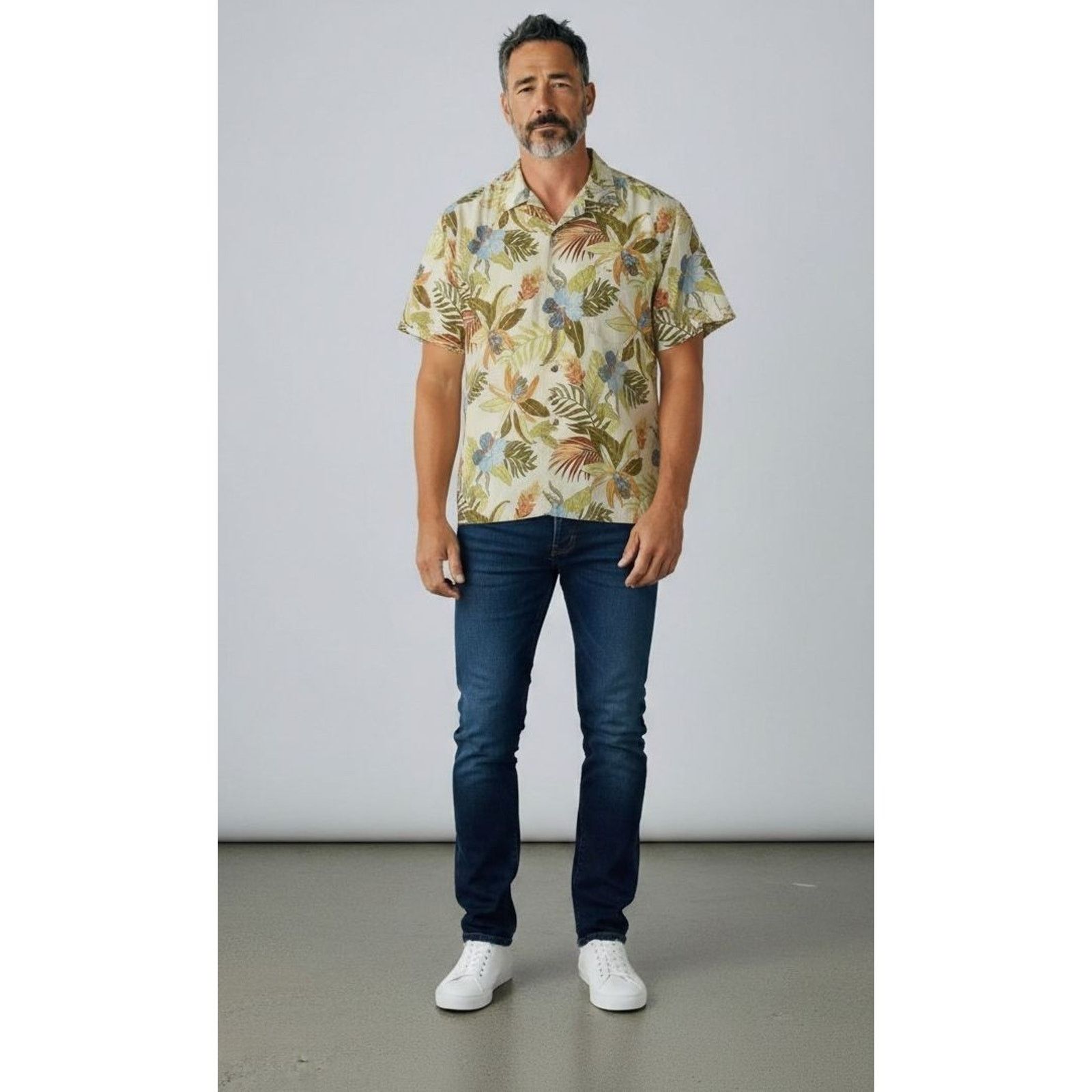 Tommy Bahama NEW TOMMY BAHAMA 100% Silk Hawaiian Short Sleeve Shirt Sz L Size US L / EU 52-54 / 3 - 1 Thumbnail