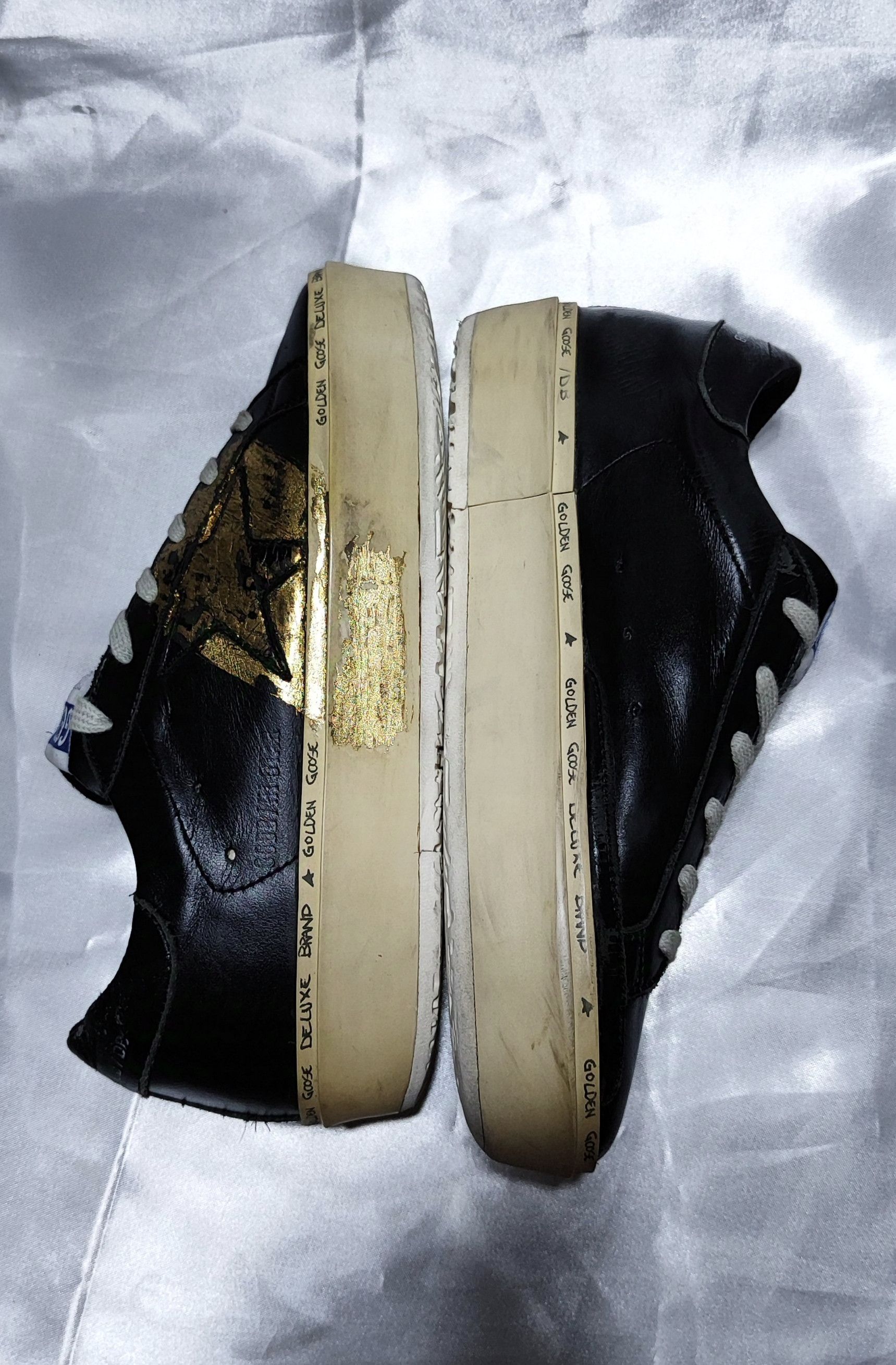 Golden Goose GGDB - HI STAR LEATHER BLACK/GOLD STAR LOGO Size US 6 / IT 36 - 6 Thumbnail