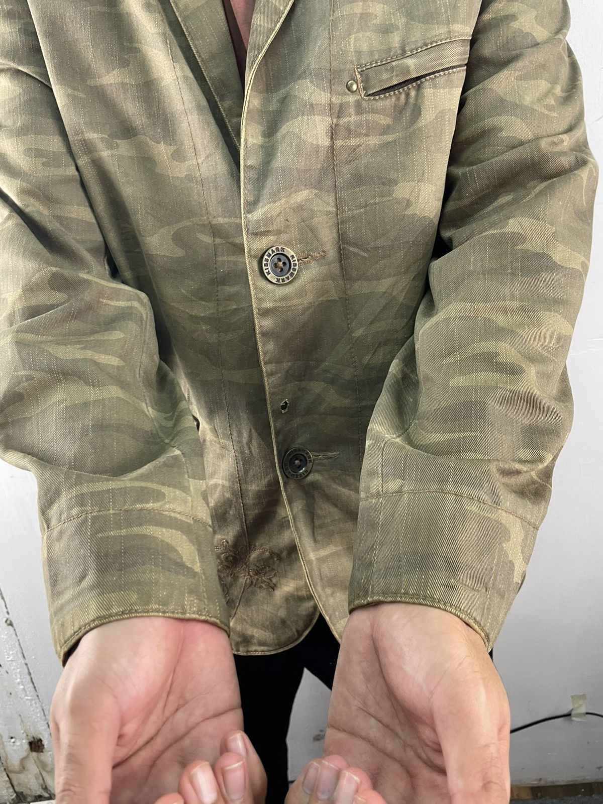 Japanese Brand Vintage Kissmark Camo Denim Blazer Jacket Size US L / EU 52-54 / 3 - 6 Thumbnail