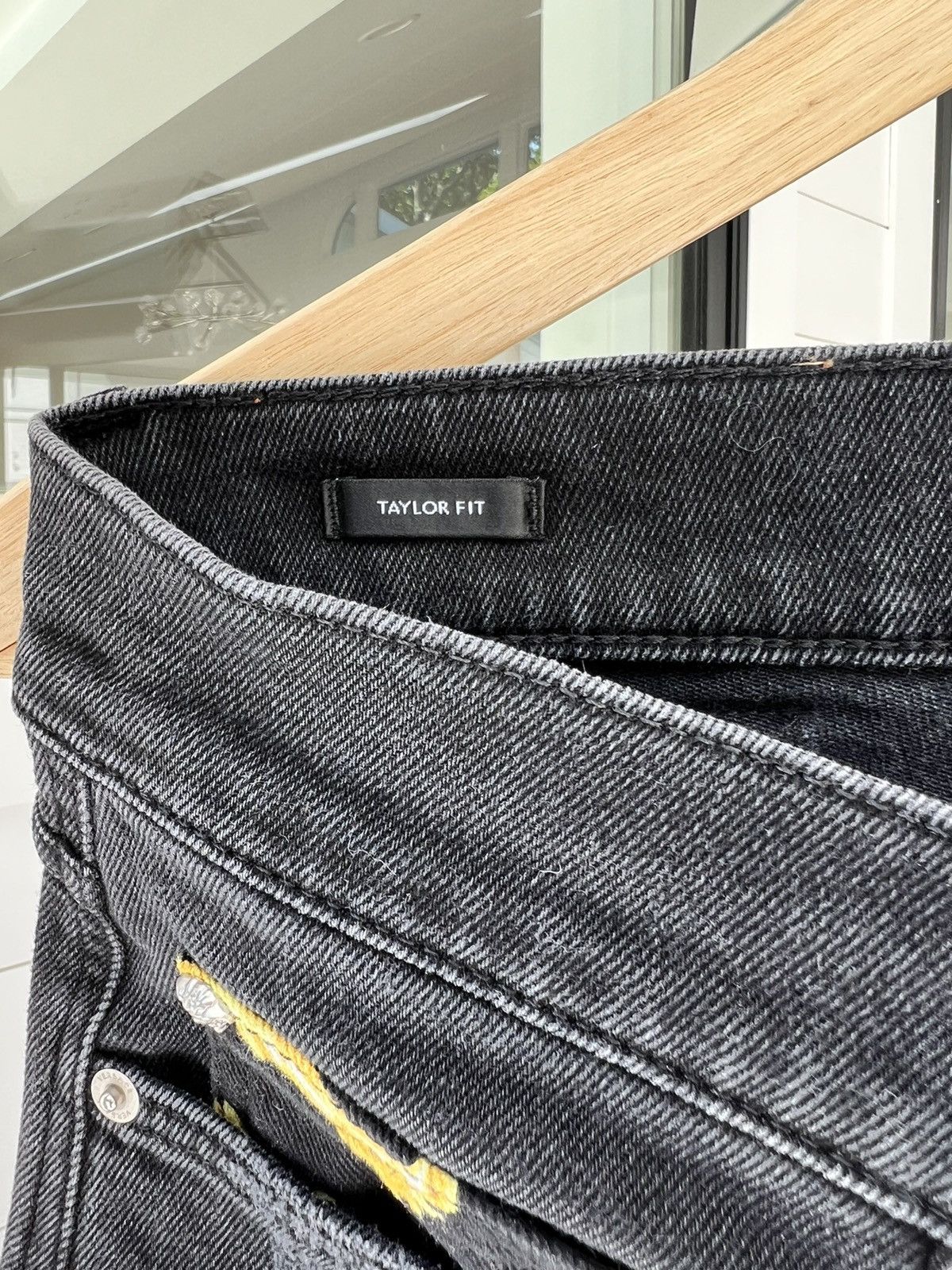 Versace Versace Jeans with Gold Detailing Size 31 Size US 31 - 5 Thumbnail