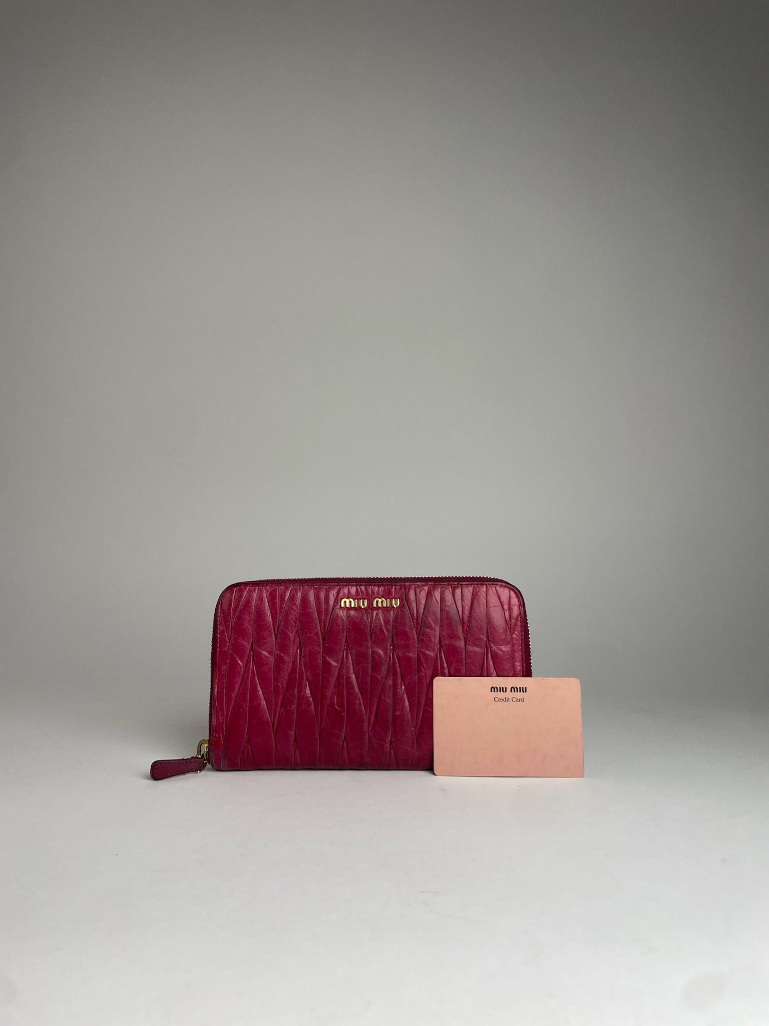 Miu Miu Vintage Metallasse Leather Wallet Pink Size ONE SIZE - 1 Thumbnail