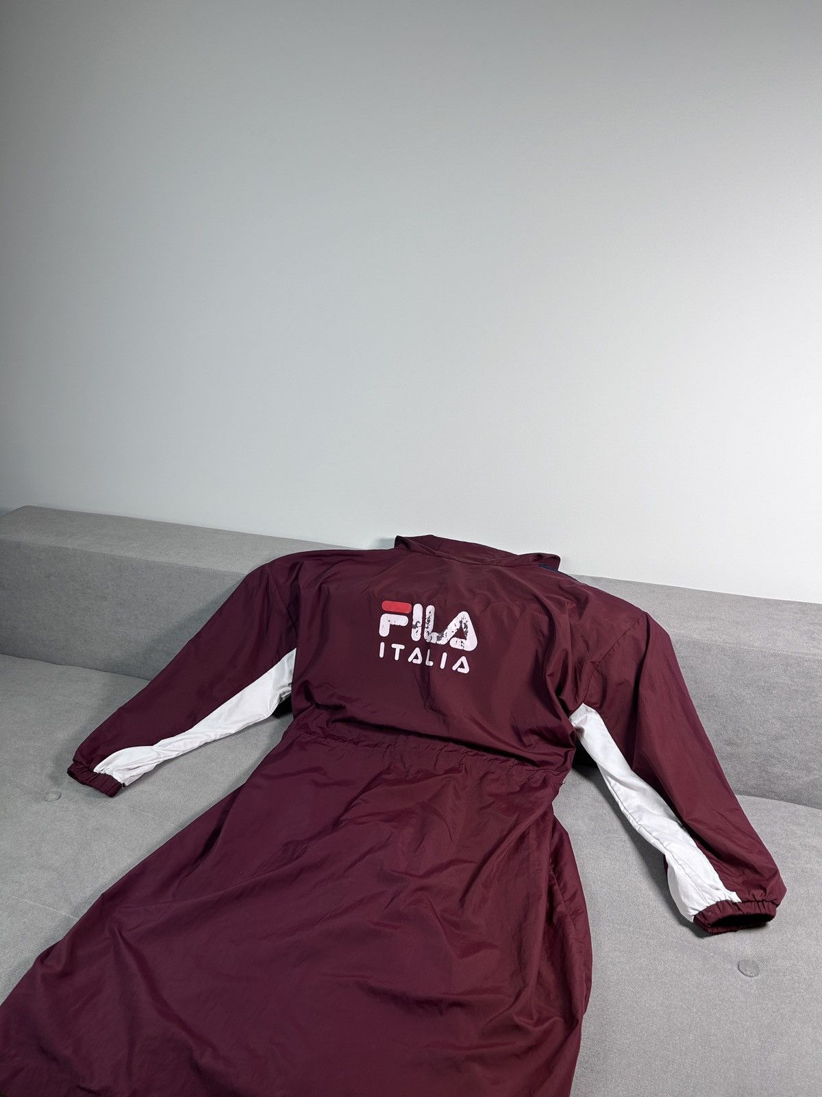 Fila × Japanese Brand × Vintage 90s FILA Nylon Jacket Coat Size US L / EU 52-54 / 3 - 1 Thumbnail