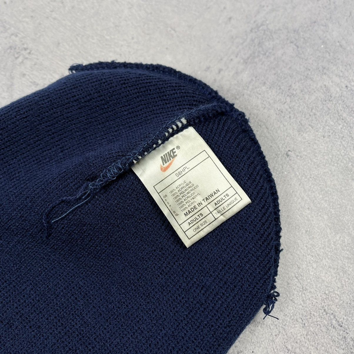 Nike Vintage Nike y2k swoosh retro beanie hat 90’s Size ONE SIZE - 3 Thumbnail