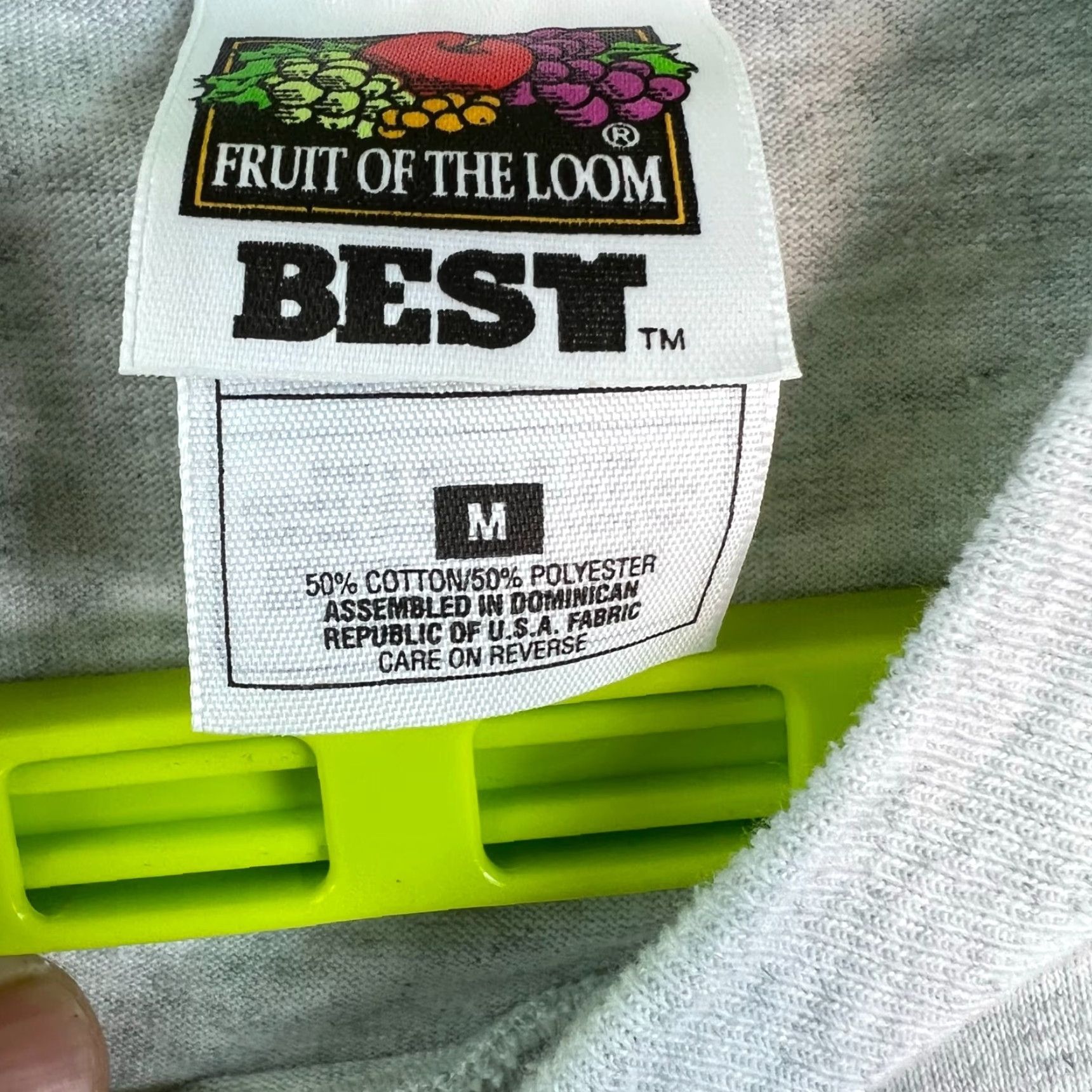 Fruit Of The Loom VINTAGE Fruit of the Loom Art On The Rocks 1996 Shirt Adult Medium Gray Short Sleeve Mens Size US M / EU 48-50 / 2 - 3 Thumbnail