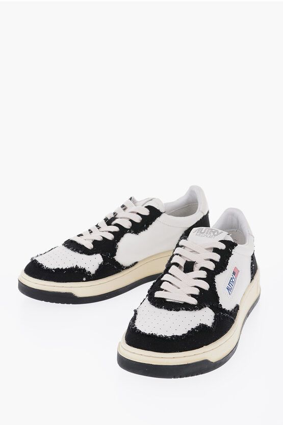 image of Autry Og1Mm0424 Low Top Sneakers In Black/white, Men's (Size 9)