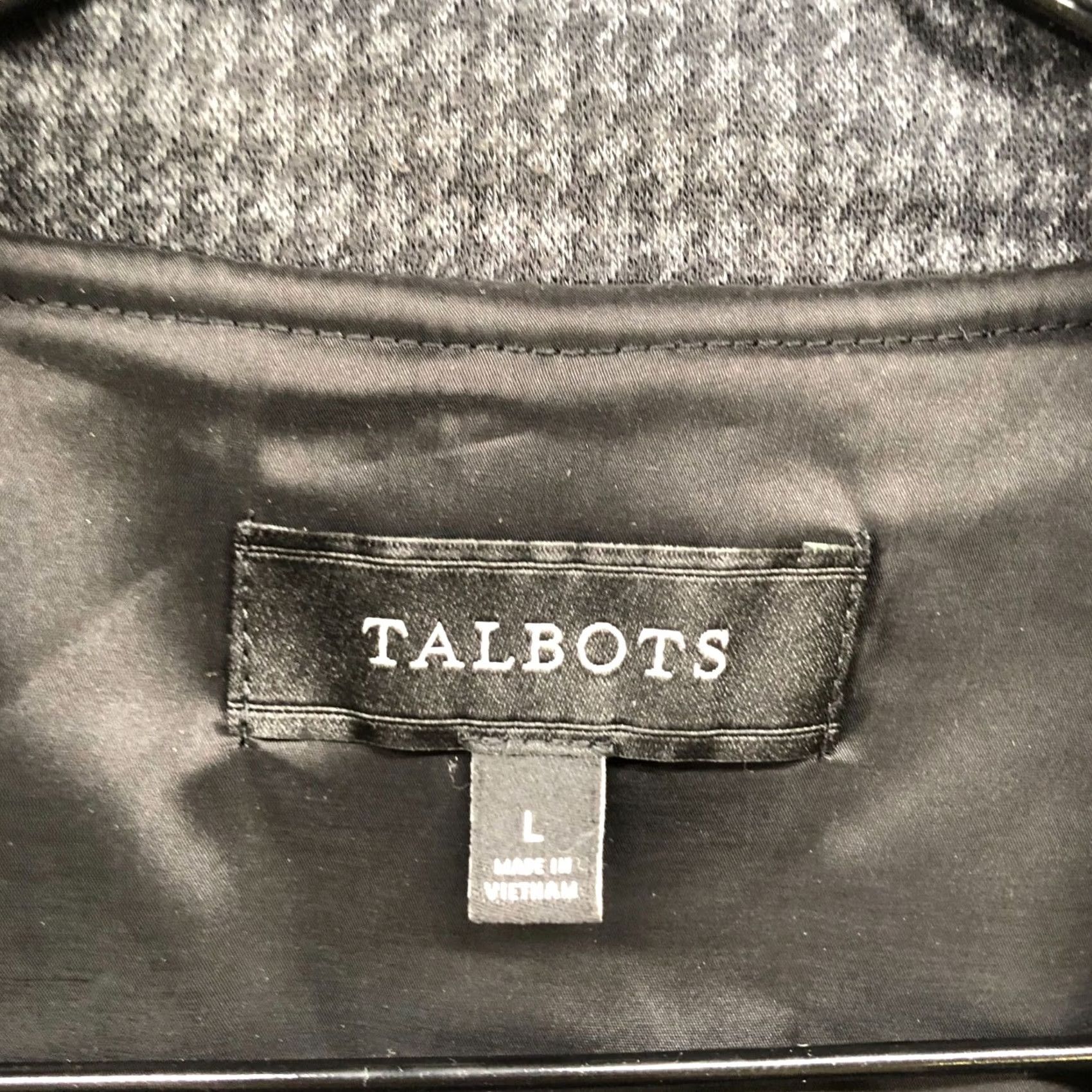 Talbots Talbots Blazer Womens L Gray Black 2 Button Stretch Houndstooth Knit Short Coat Jacket Career Office Casual Business Formal Regular Size Type: Blazer Size L / US 10 / IT 46 - 5 Thumbnail