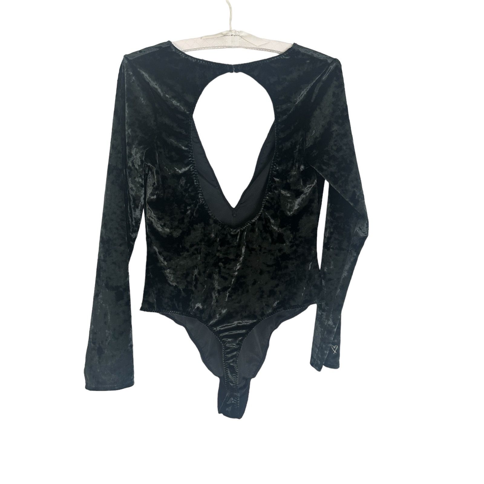 Victoria's Secret NWT Victoria's Secret Crushed Green Velvet Bodysuit M Size M / US 6-8 / IT 42-44 - 3 Thumbnail