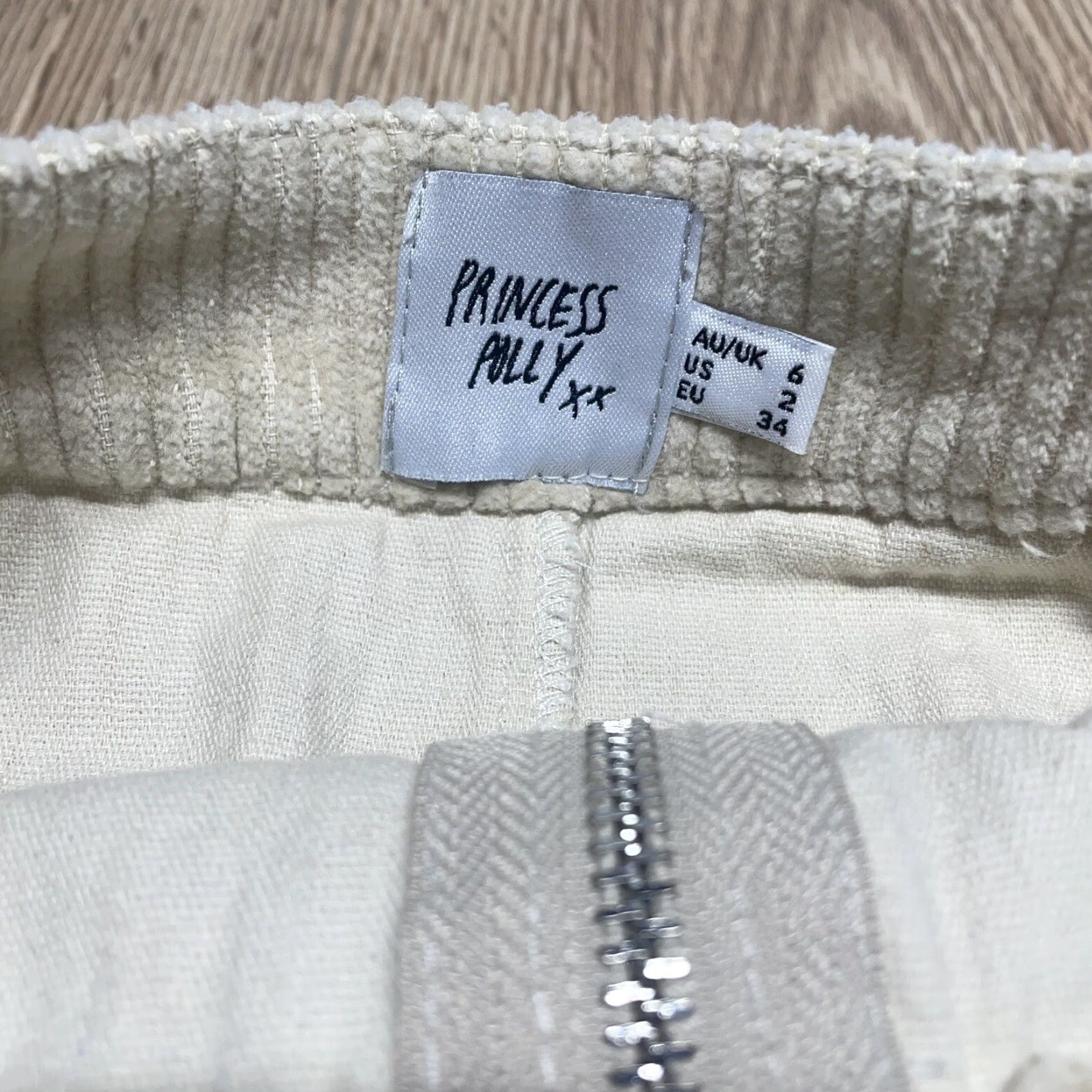 PRINCESS POLLY VINTAGE Princess Polly Corduroy Mini Skirt Women Small US 6 Beige Short Hipster Preppy Size 28" / US 6 / IT 42 - 2 Thumbnail