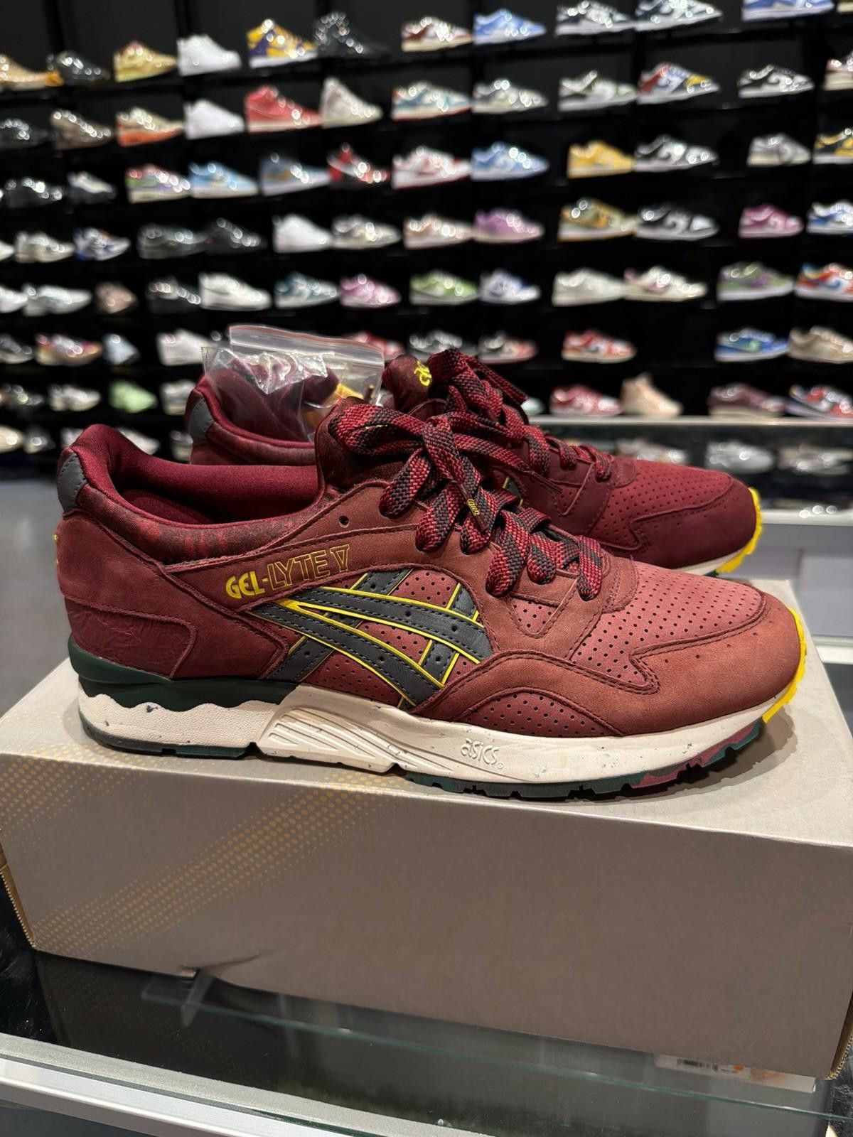 Asics 12 - ASICS GEL-Lyte V x The Good Will Out Koyo 2014 NEW RARE Size US 12 / EU 45 - 2 Thumbnail