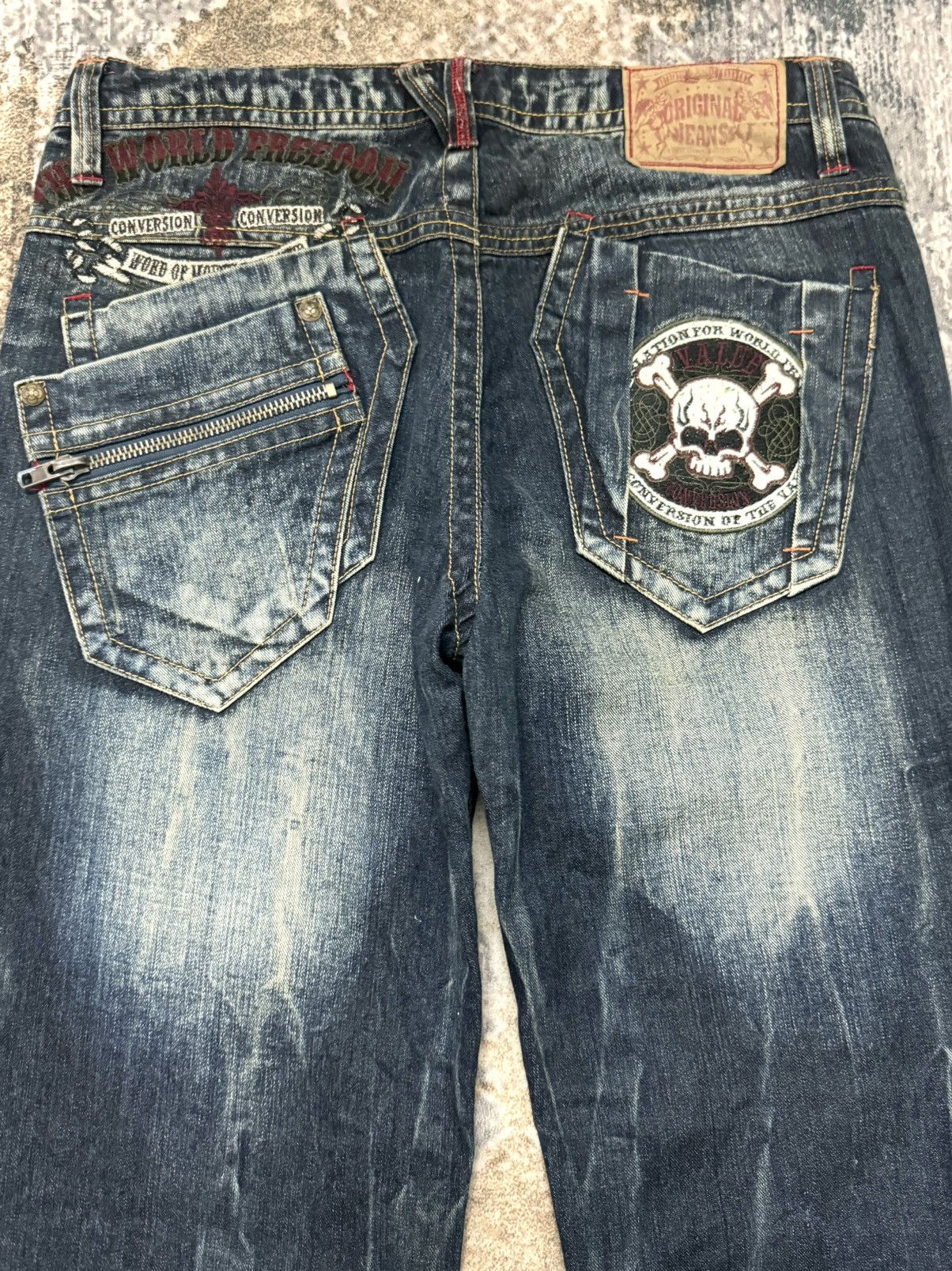 Japanese Brand × Vintage Original Jeans Skull Logo Embroidered Logo Japanase Brand Size US 34 / EU 50 - 8 Thumbnail