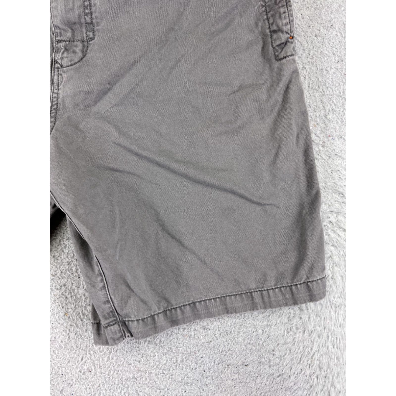 Tommy Bahama Tommy Bahama Shorts Men 40 Gray 100% Cotton Chino Beach Resort Vacation Size US 40 / EU 56 - 2 Thumbnail
