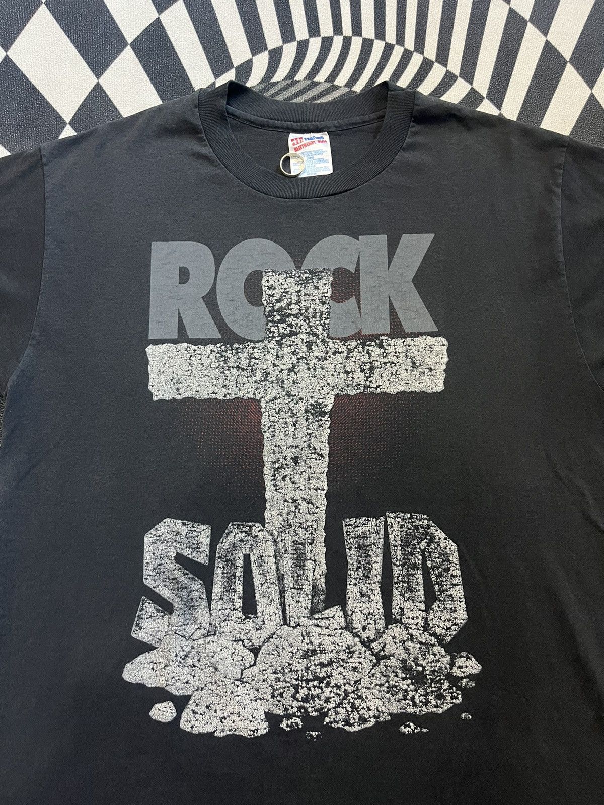 Band Tees Vintage ROCK SOLID Cross 90’s Tshirt Size US L / EU 52-54 / 3 - 5 Thumbnail