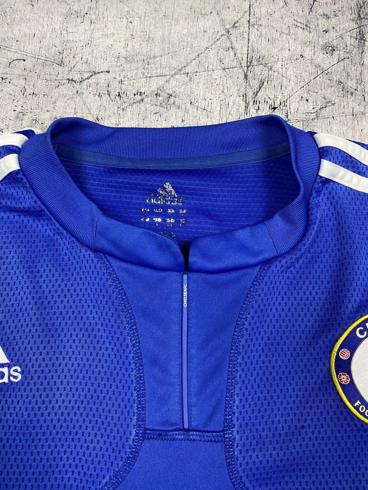 Adidas Chelsea FC 2009/10 Adidas Home Jersey – Samsung – Size L Size US L / EU 52-54 / 3 - 8 Thumbnail