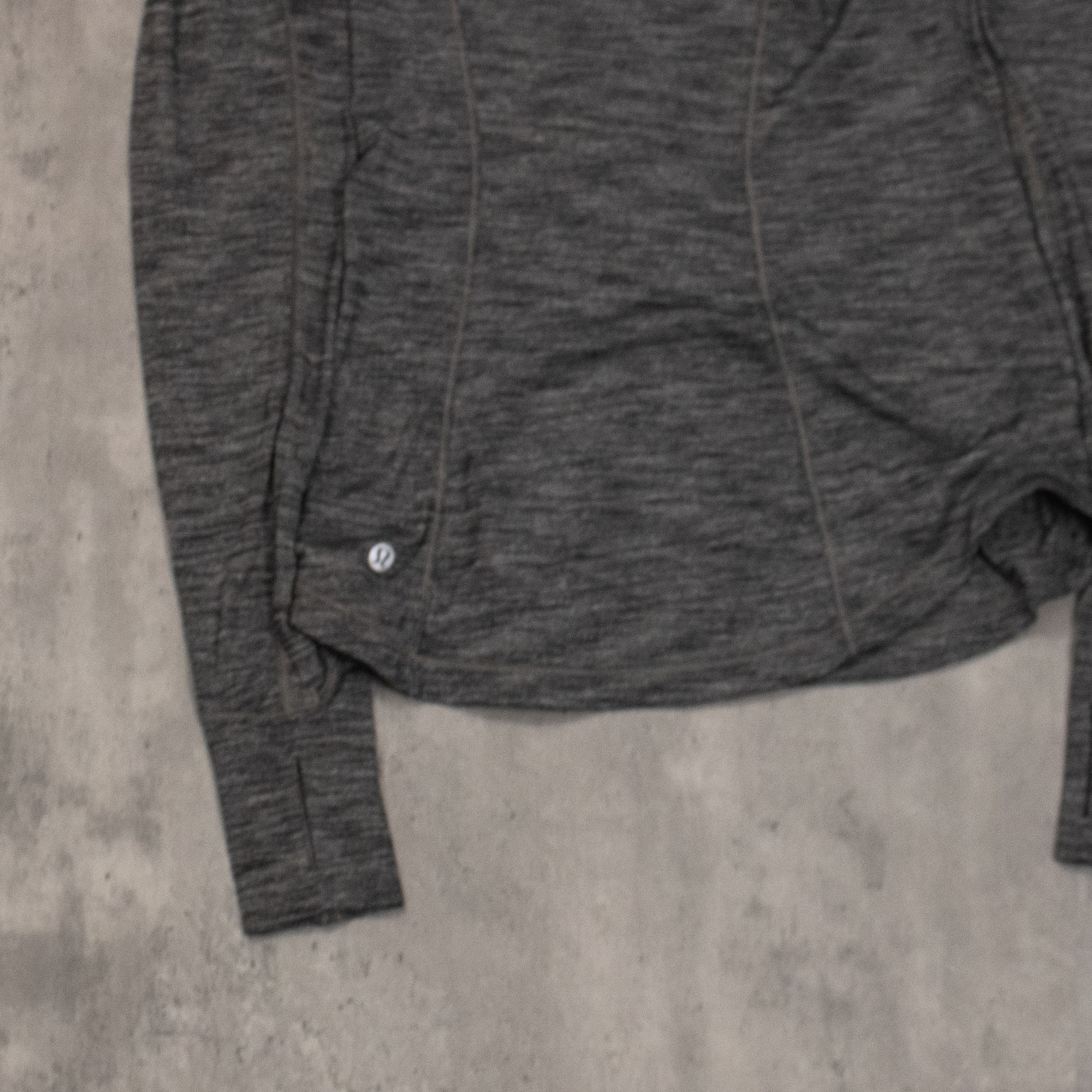 Lululemon Lululemon Heather Grey Compression Long Sleeve T-Shirt Size US XXS / EU 40 - 6 Thumbnail