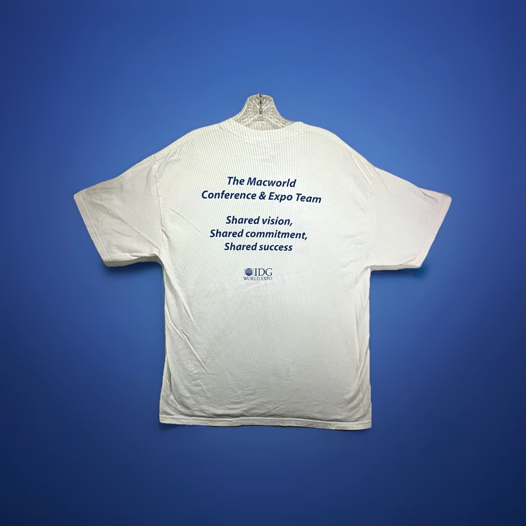 Hanes Apple Computer T-Shirt 2009 MacWorld 25th Anniversary Logo Crew Neck Short Sleeve Cotton Unisex Large White Size US L / EU 52-54 / 3 - 2 Thumbnail