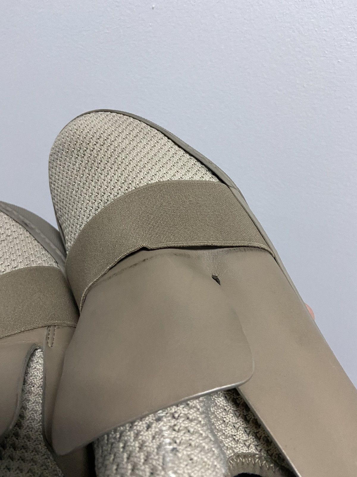 Balenciaga × Vintage Balenciaga luxury low top sneakers vintage trainers Size US 11 / EU 44 - 16 Thumbnail