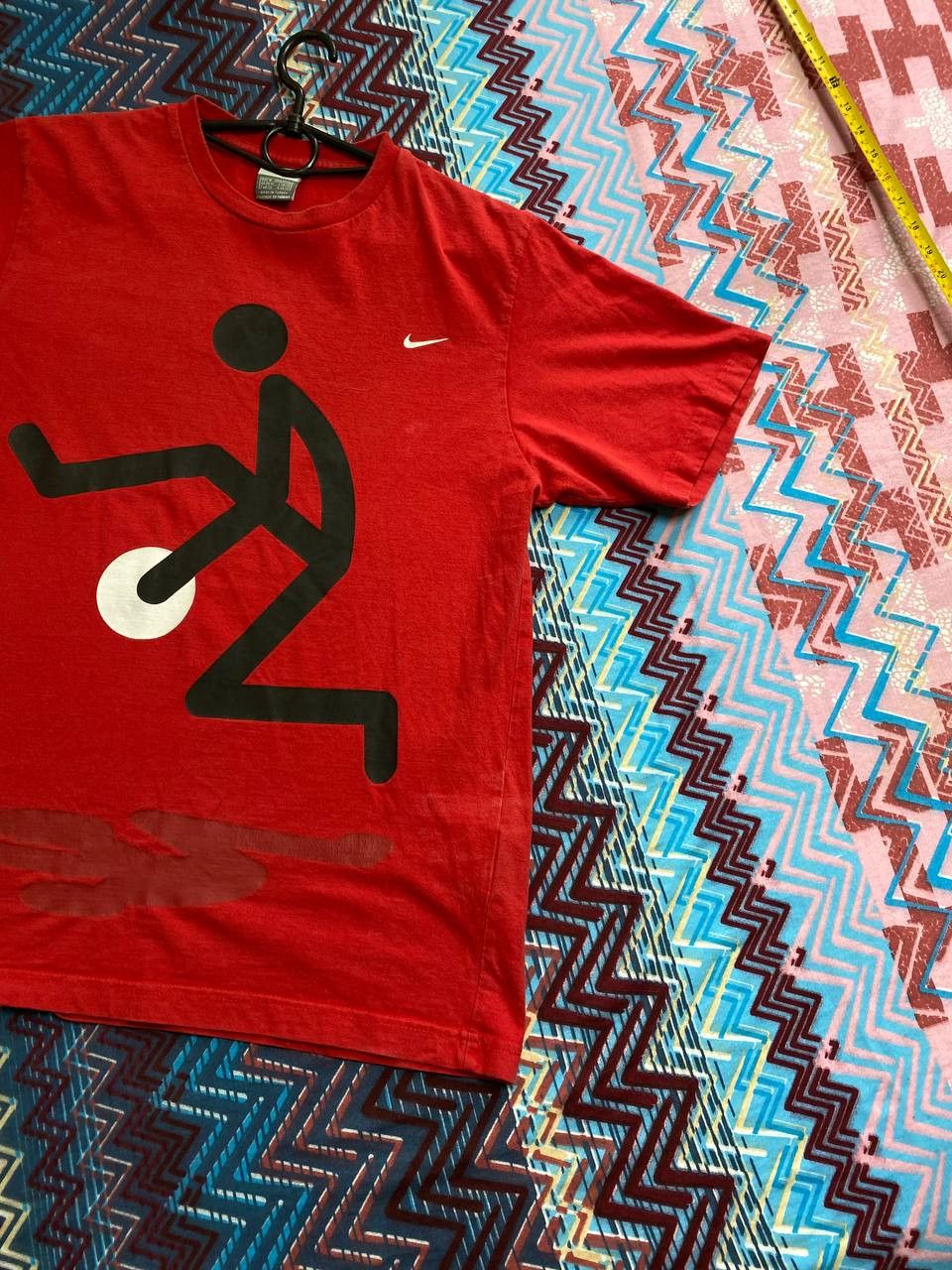 Nike Streetwear red T-Shirt Nike logo print Crazy Y2K Vintage Size US M / EU 48-50 / 2 - 8 Thumbnail