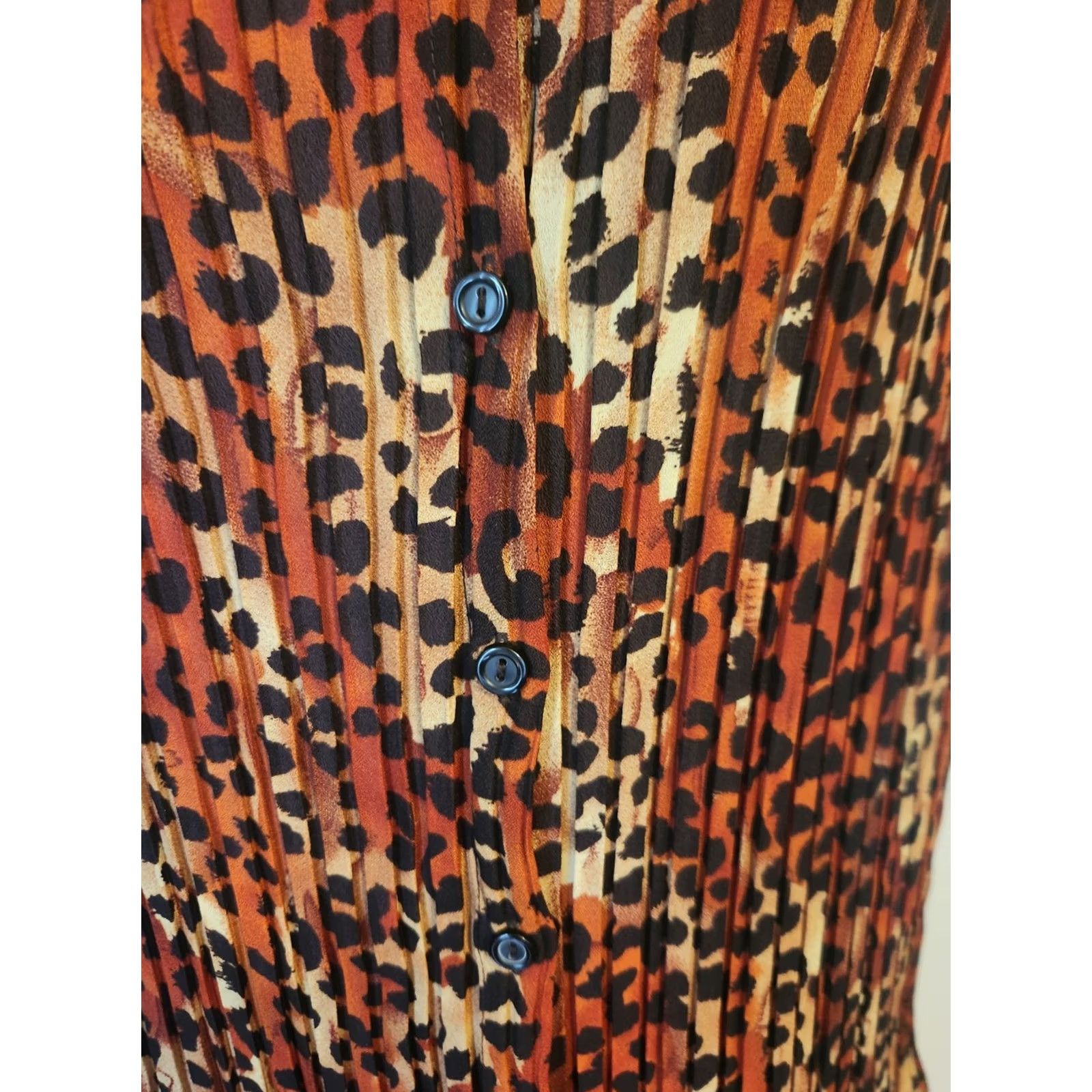Vintage Studio 1940 Leopard Print Collared Sleeveless Top Shirt Button Down 22/24 Plus Womens Size 3XL / US 20-22 - 2 Thumbnail