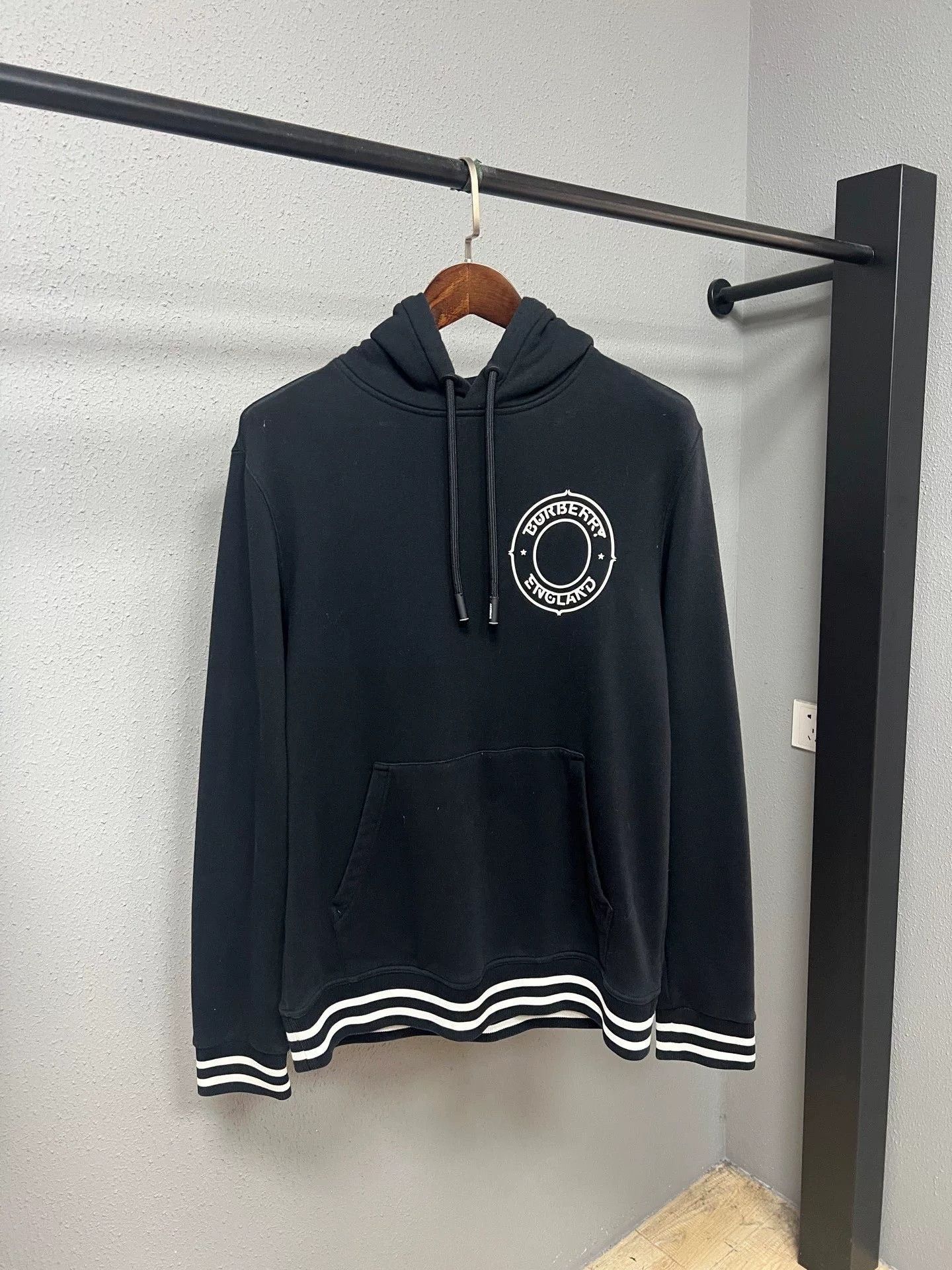 Burberry Burberry Circle Logo Hoodie Size US M / EU 48-50 / 2 - 1 Thumbnail