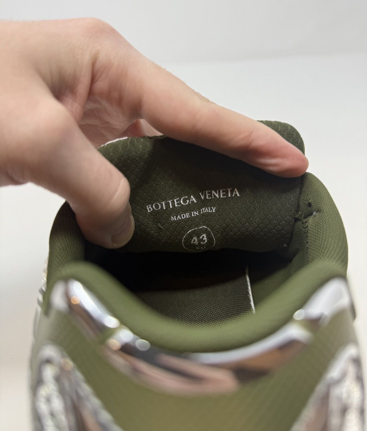 Bottega Veneta Bottega Veneta Orbit Sneaker Mud/White Size US 10 / EU 43 - 7 Thumbnail