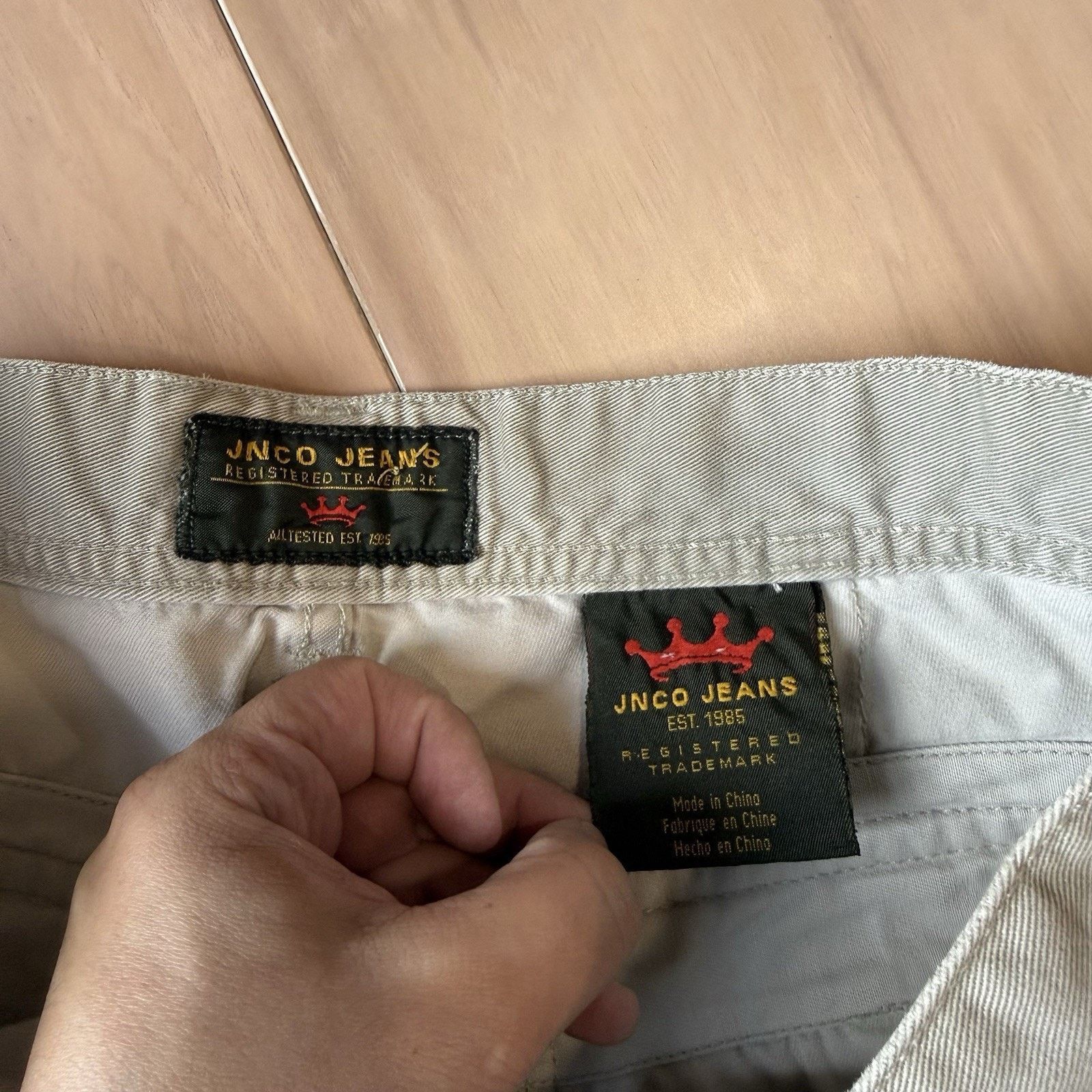 JNCO Vintage JNCO Cargo Shorts Light Khaki Y2K Baggy Streetwear Size US 30 / EU 46 - 4 Thumbnail