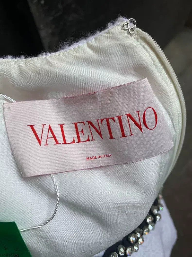 Valentino Valentino Ordered diamond crew neck small fragrant dress Size L / US 10 / IT 46 - 3 Thumbnail