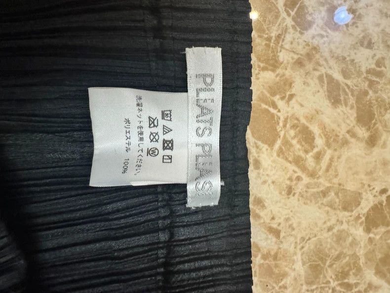 Issey Miyake issey miyake size:4 Black pleated pants Size 42" / US 20 - 3 Thumbnail