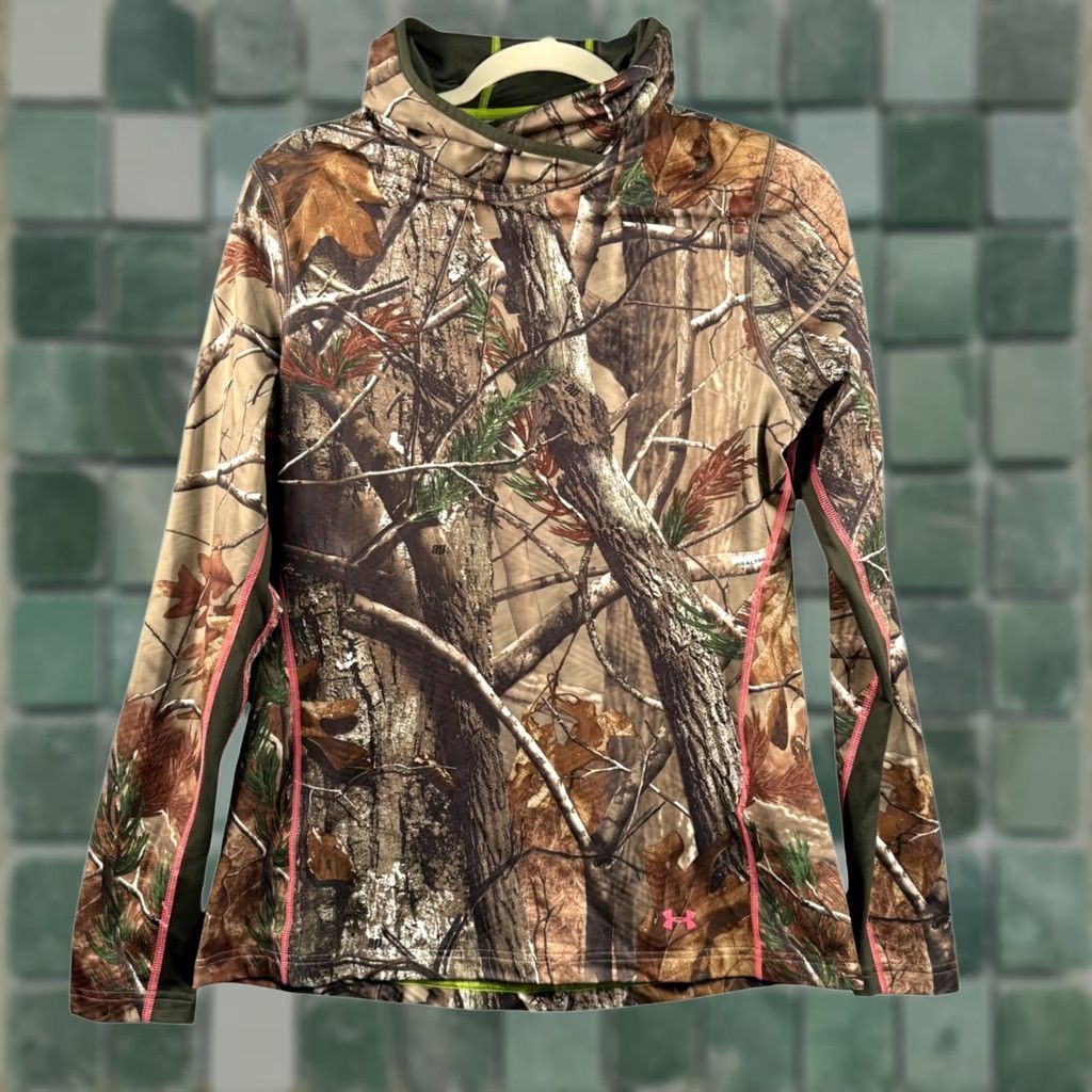 Under Armour Under Armour Hooded Hoodie Realtree AP Camo Scent Control ColdGear Pullover, Long Sleeve, Multicolor, Women, L Size L / US 10 / IT 46 - 1 Thumbnail