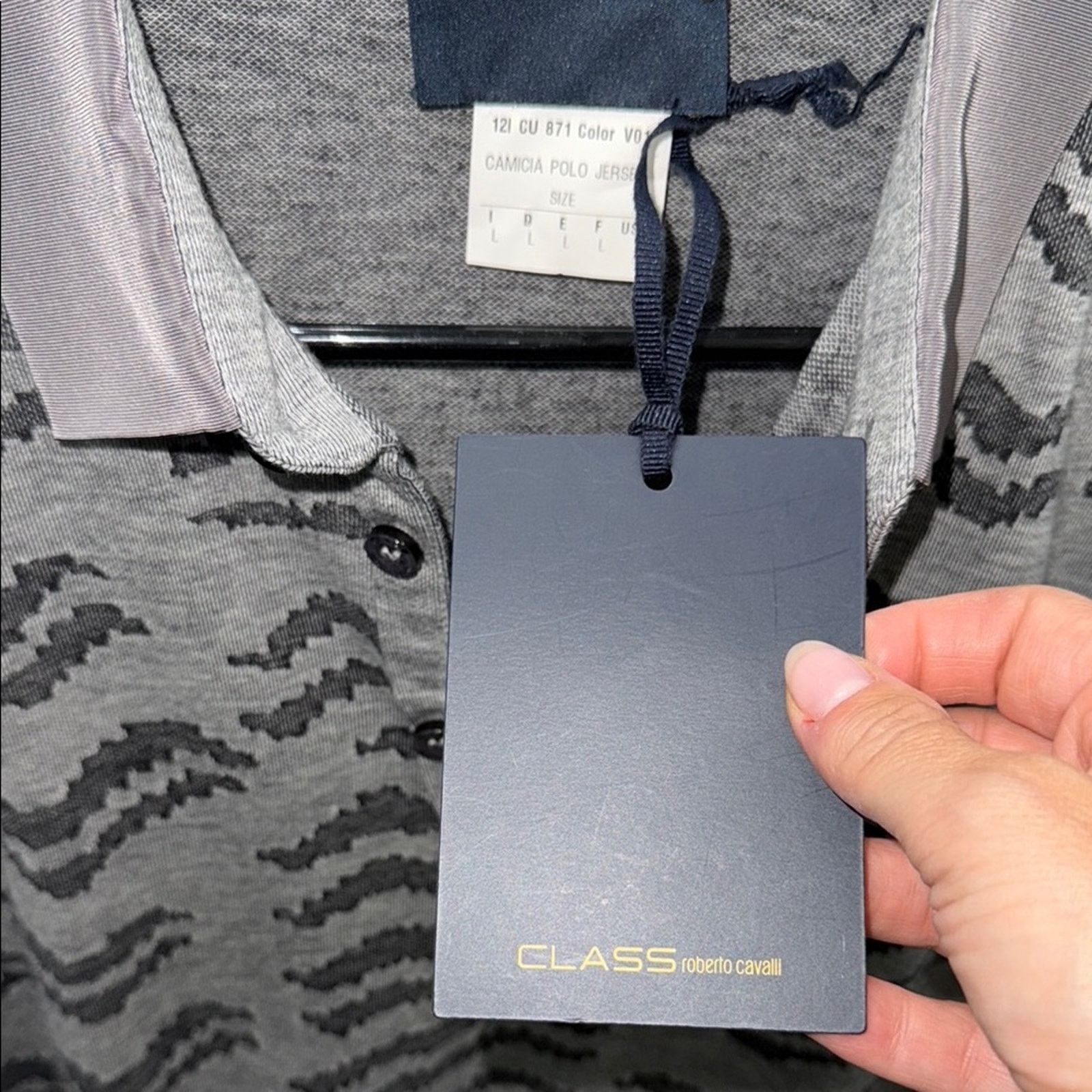 Roberto Cavalli NWT Class by Roberto cavalli Men's Gray Polo Shirt Size L Size US L / EU 52-54 / 3 - 3 Thumbnail