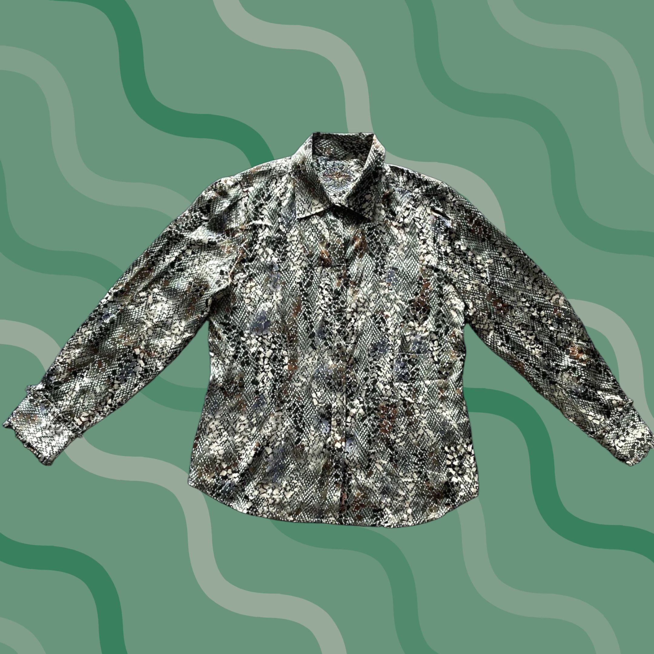 Robert Graham Robert Graham Long Sleeve Womens L Shirt 100% Silk Green Snake Skin Animal Print Size L / US 10 / IT 46 - 1 Thumbnail