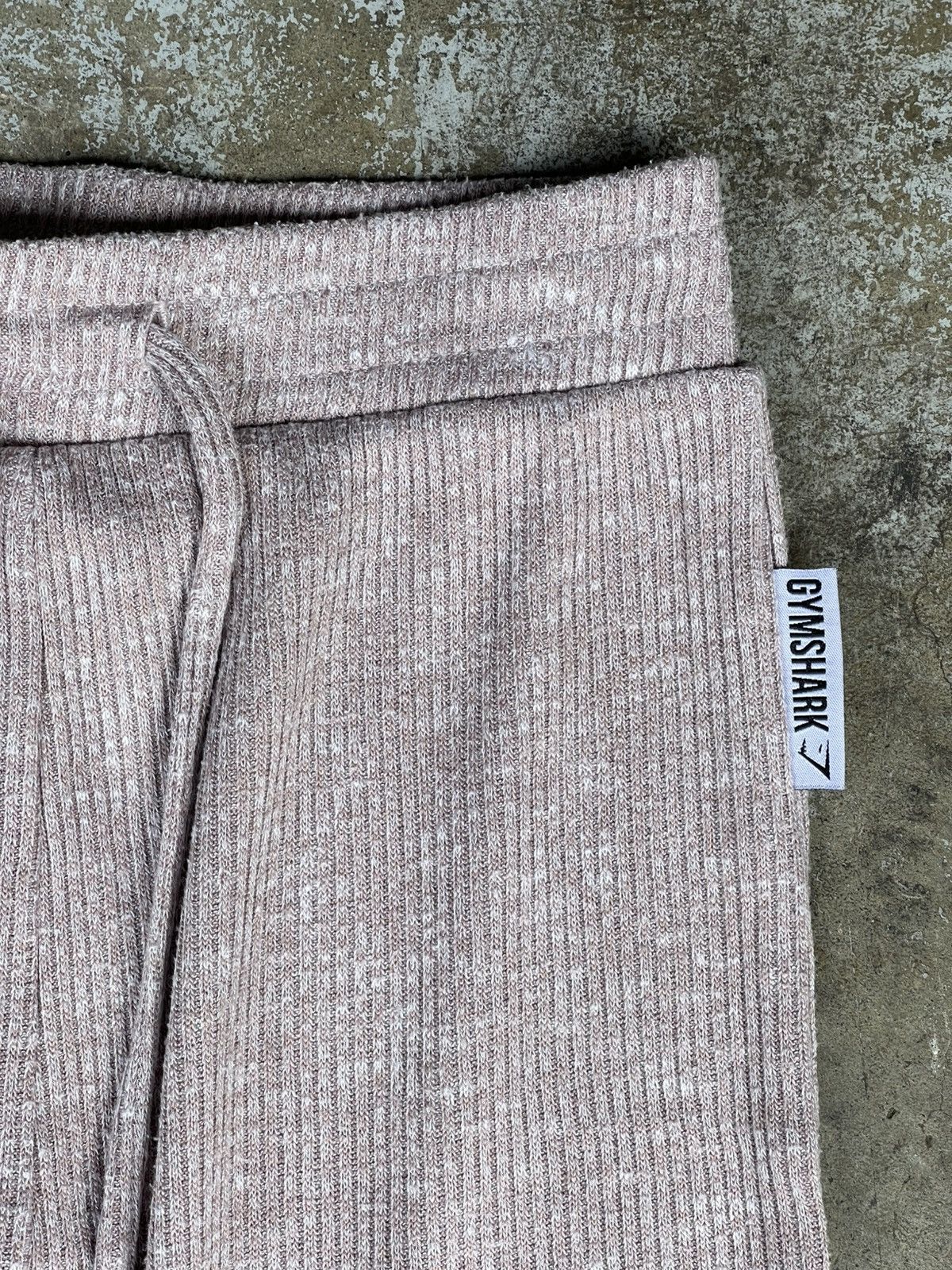 Gymshark Gymshark Relaxed Cropped Pants Size 26" / US 2 / IT 38 - 2 Thumbnail