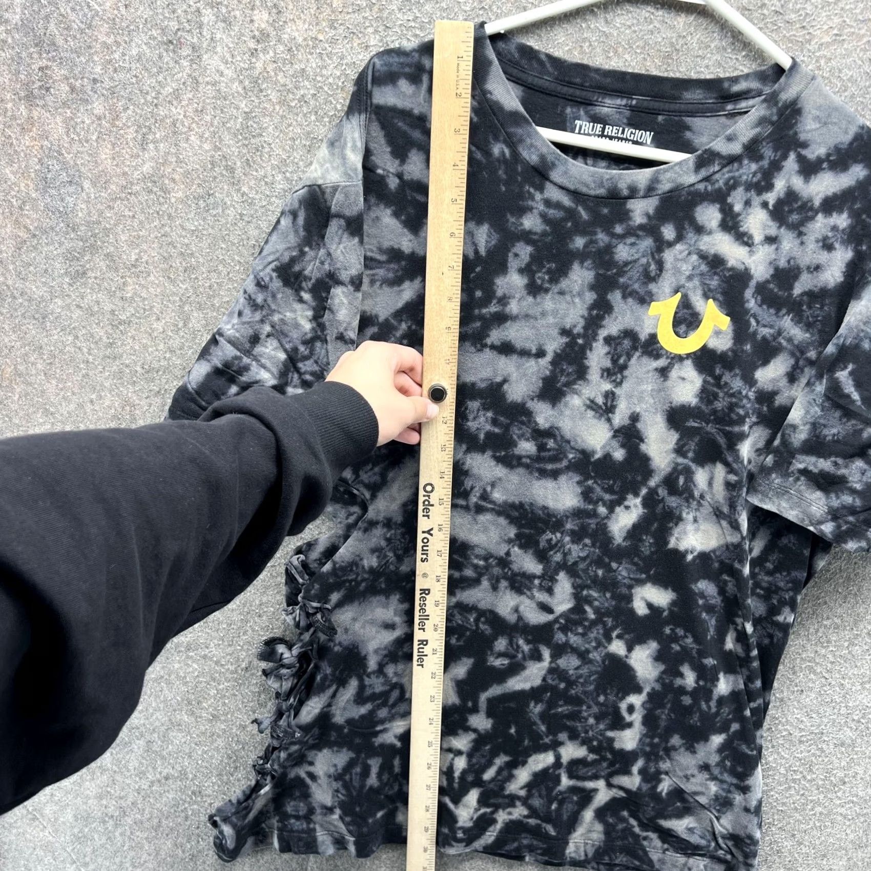 True Religion VINTAGE True Religion Shirt Women 2XL Black Tie-Dye Buddha Graphic Distressed Short Sleeve Crew Neck T-Shirt Mens 2XL Womens 2XL Size XXL / US 16-18 / IT 52-54 - 3 Thumbnail