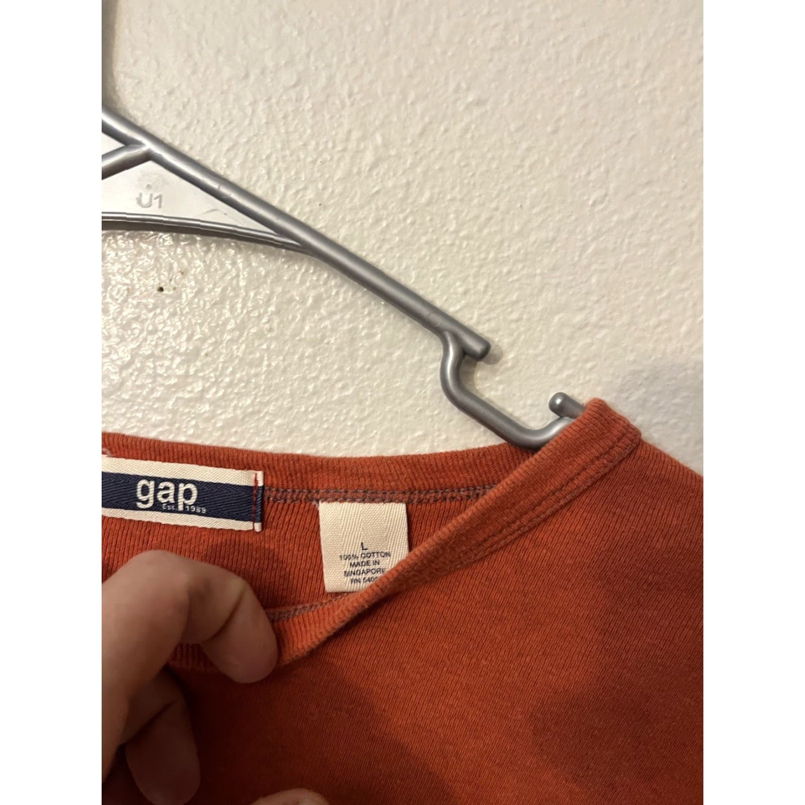 Gap Gap Sweater Men’s Size Large Orange Solid Cotton Crew Neck Long Sleeve Knit Pullover Casual Workwear 90s? (No, avoid unknown) Size US L / EU 52-54 / 3 - 3 Thumbnail