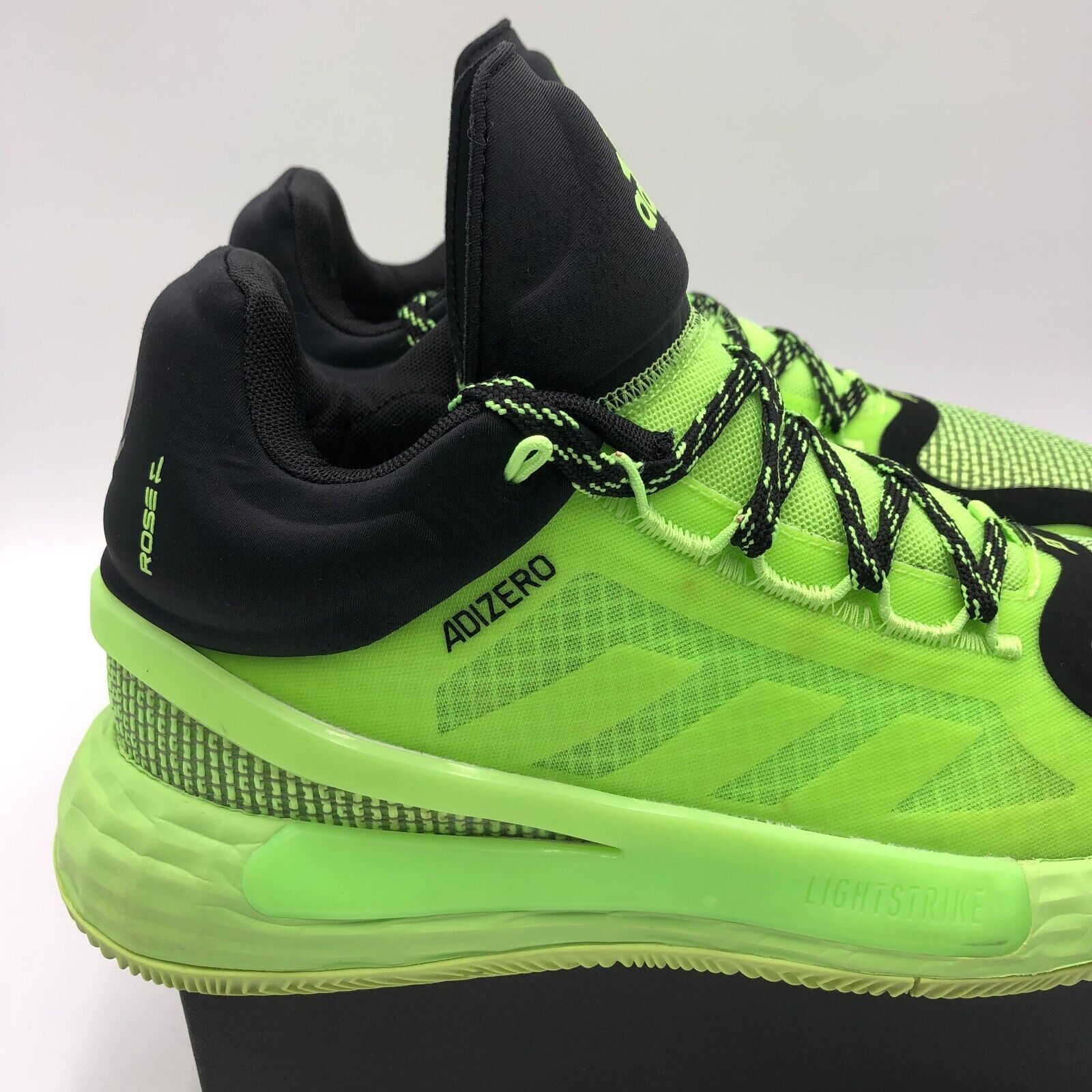 Adidas Size 8.5 - adidas D Rose 11 Signal Green Size US 8.5 / EU 41-42 - 13 Thumbnail