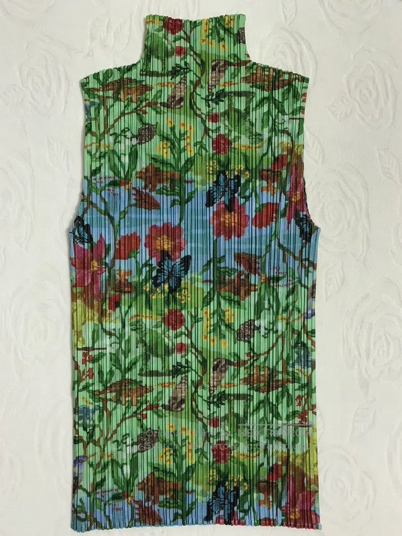 Issey Miyake Issey Miyake Green Tank Top Size L / US 10 / IT 46 - 1 Thumbnail