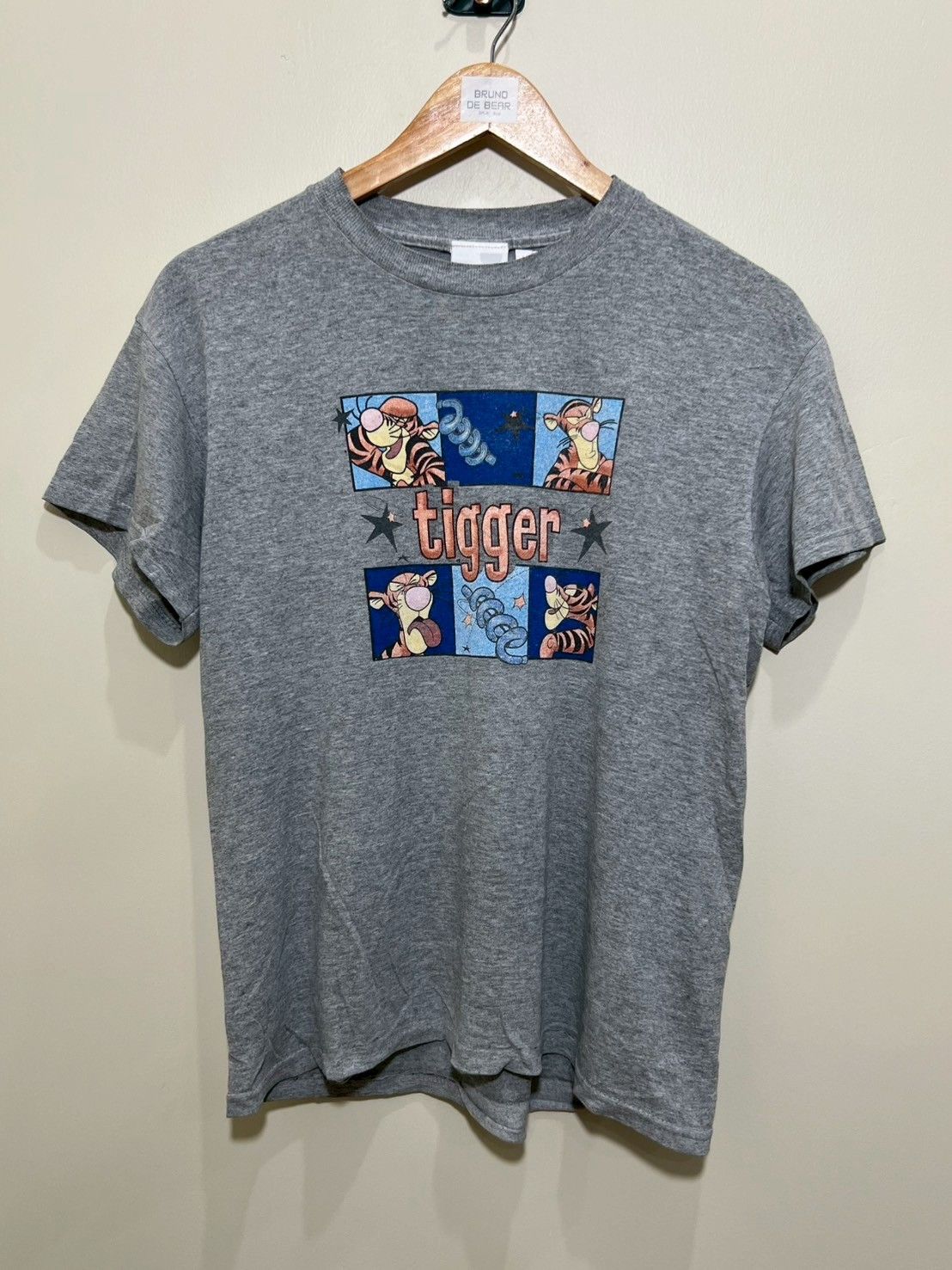 Disney × Vintage Vintage Tigger Disney shirt bnz01 Size US XS / EU 42 / 0 - 2 Thumbnail