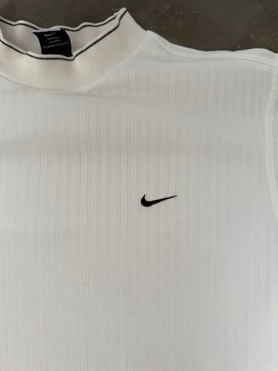 Nike Vintage White Nike T-Shirt/Tee Size US L / EU 52-54 / 3 - 2 Thumbnail
