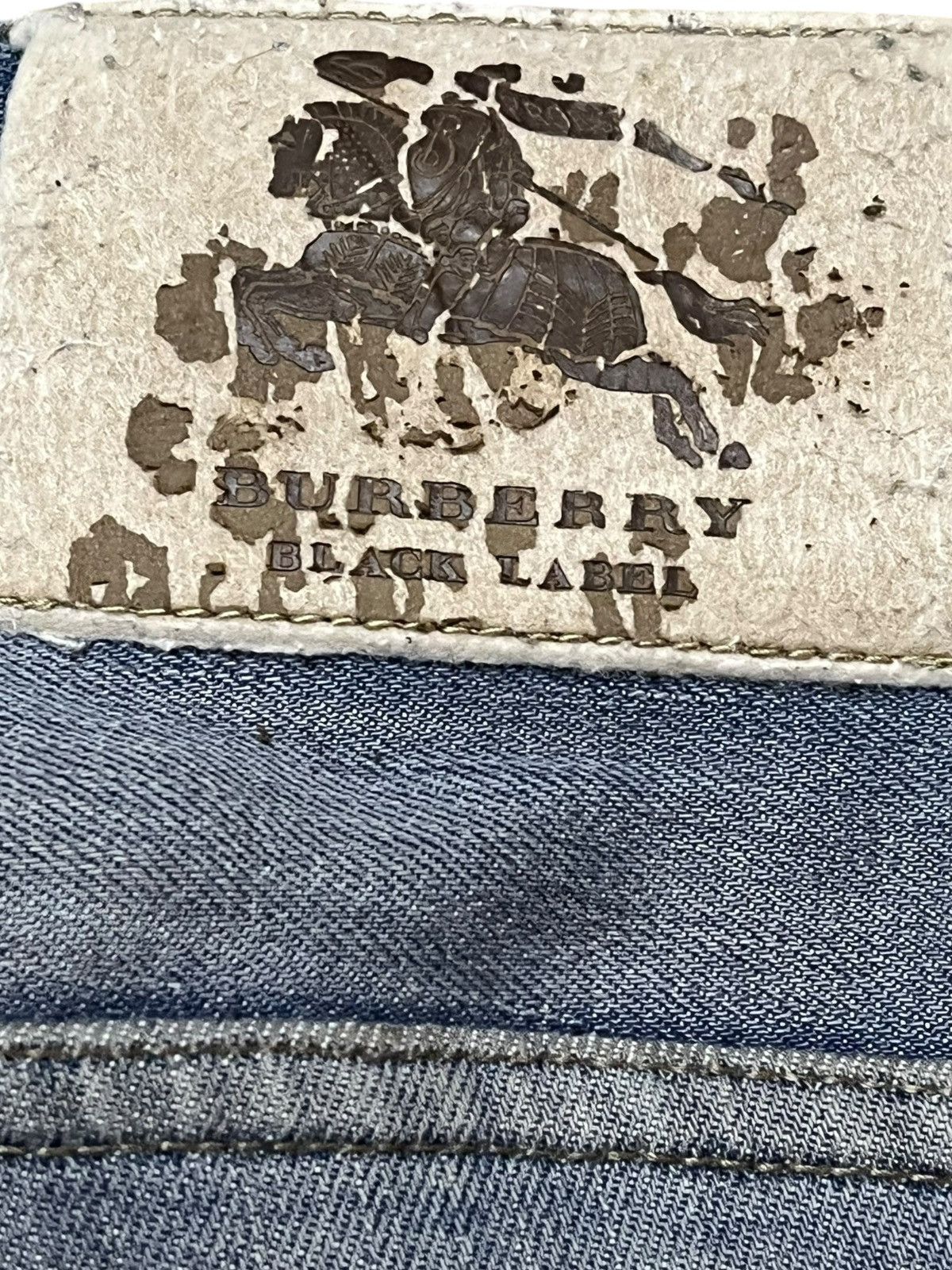 Burberry Vintage Burberry Slim Fit Honeycomb Denim Size US 31 - 8 Thumbnail