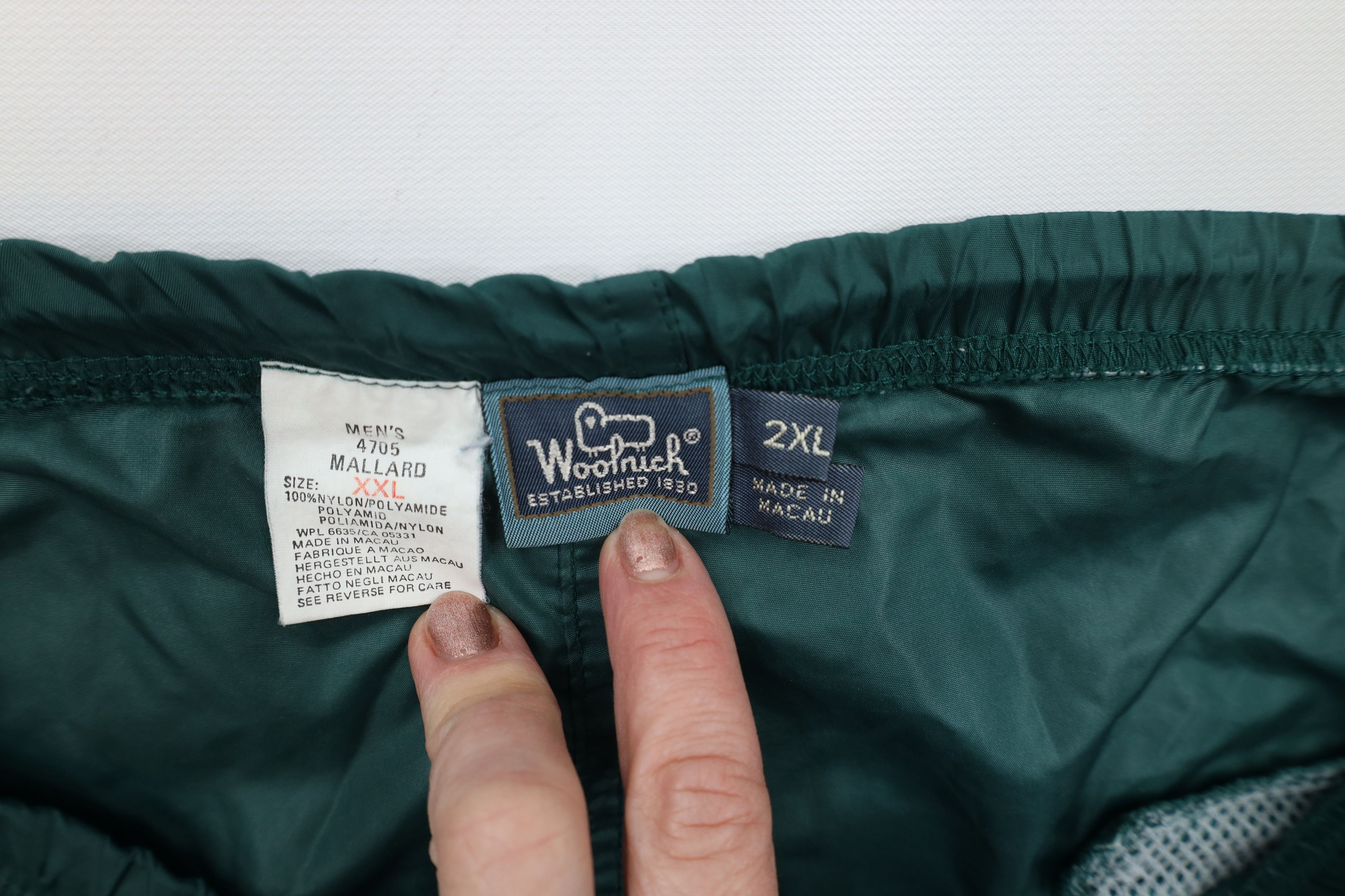 Vintage × Woolrich Woolen Mills Vintage 90s Woolrich Wide Leg Windbreaker Pants Green Nylon Size US 40 / EU 56 - 9 Thumbnail