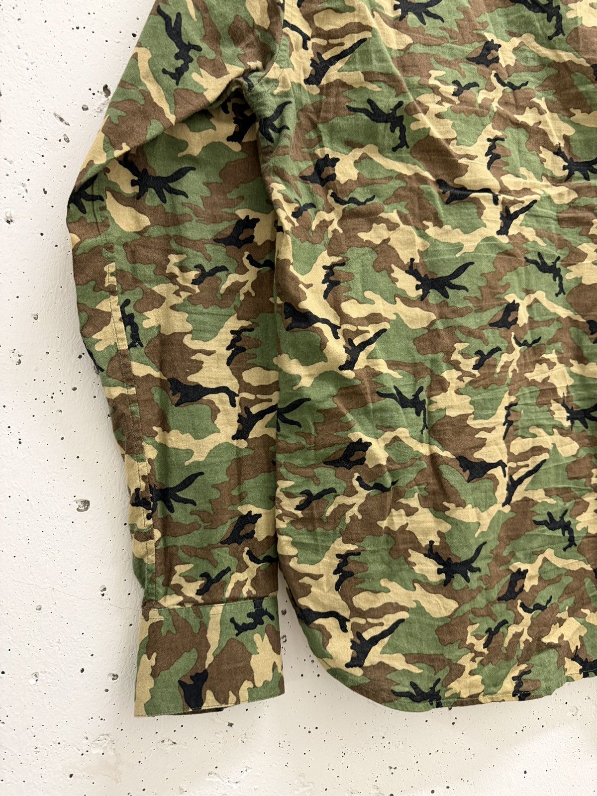 Saint Laurent Paris SS15 Saint Laurent Paris Camouflage Hedi Slimane Shirt Size US M / EU 48-50 / 2 - 7 Thumbnail