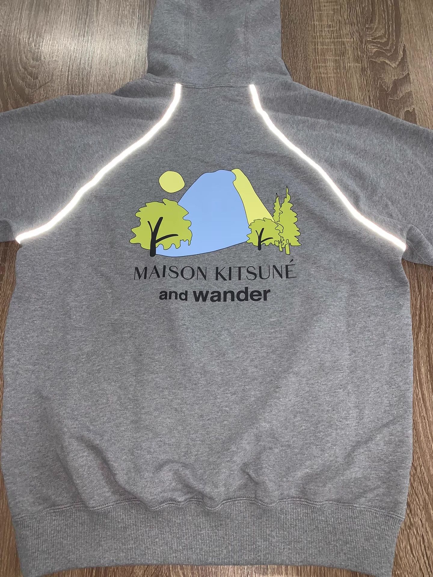 And Wander MAISON KITSUNÉ × and wander 2023SS Dry Cotton Sweatshirt Ｑ22 Size US M / EU 48-50 / 2 - 6 Thumbnail