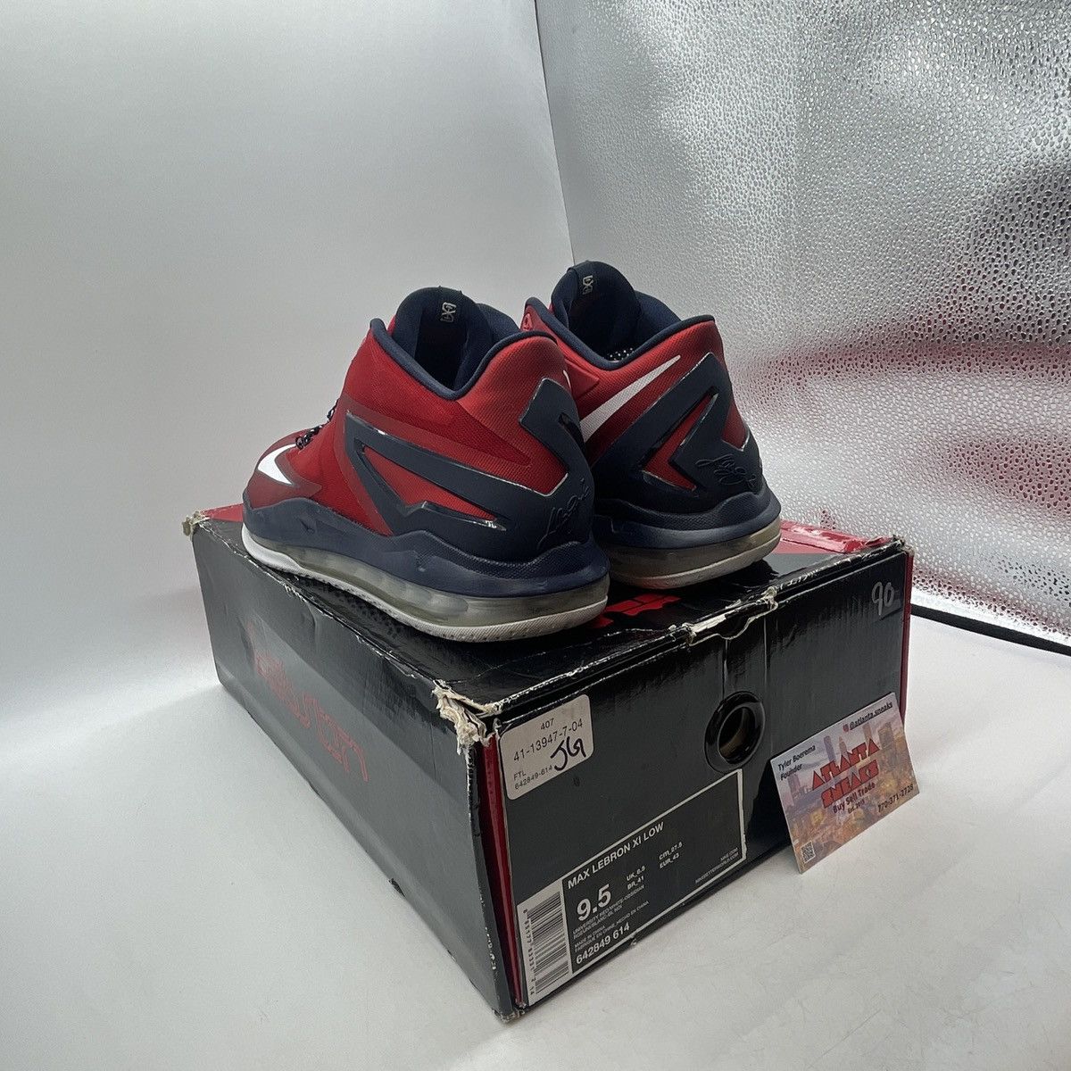 Nike Max Lebron 11 low Independence Day Size US 9.5 / EU 42-43 - 4 Thumbnail