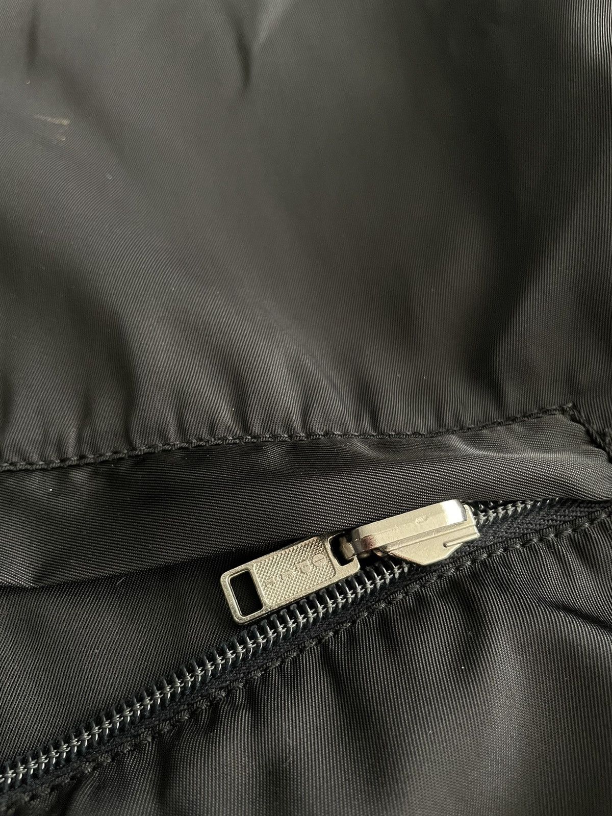 Prada Prada 90’s Plaque Logo Packable Nylon Jacket Size US S / EU 44-46 / 1 - 7 Thumbnail