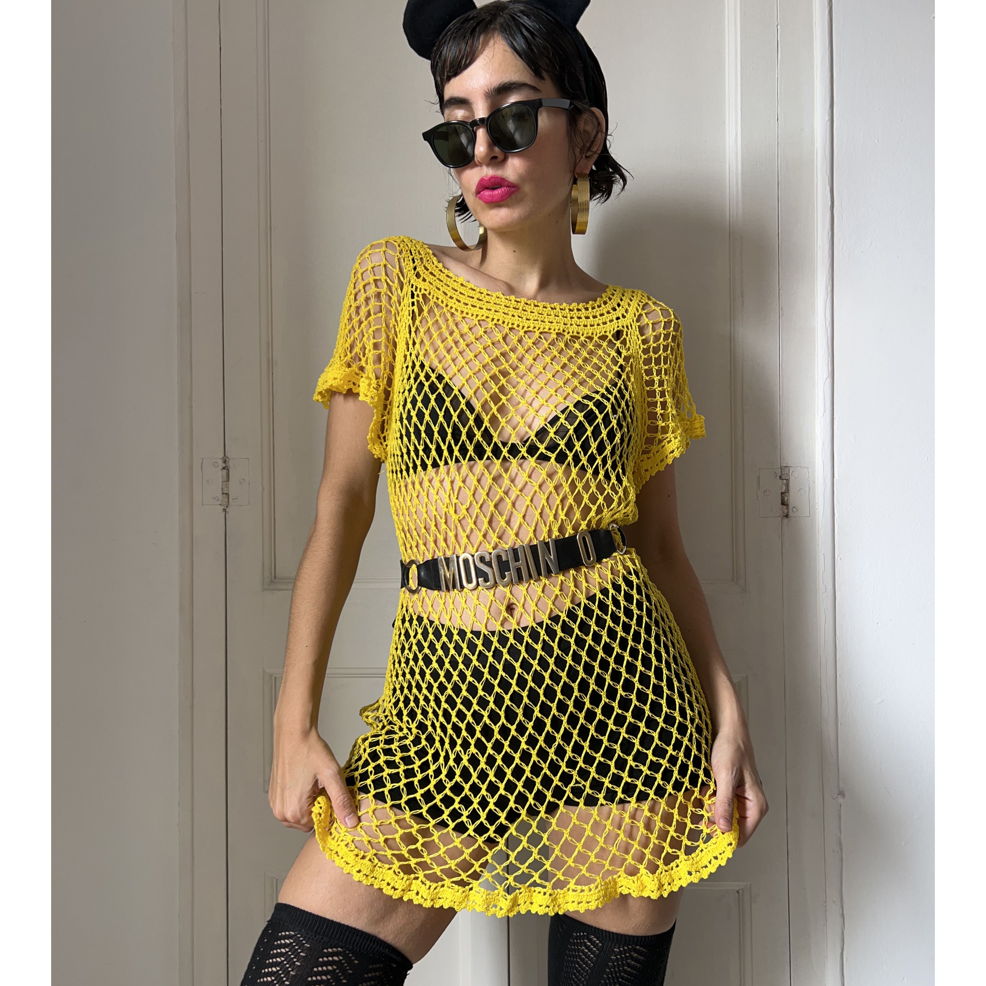 Vintage Vintage Y2K Does 70s Yellow Crochet Beach Cover Up Size S / US 4 / IT 40 - 1 Thumbnail