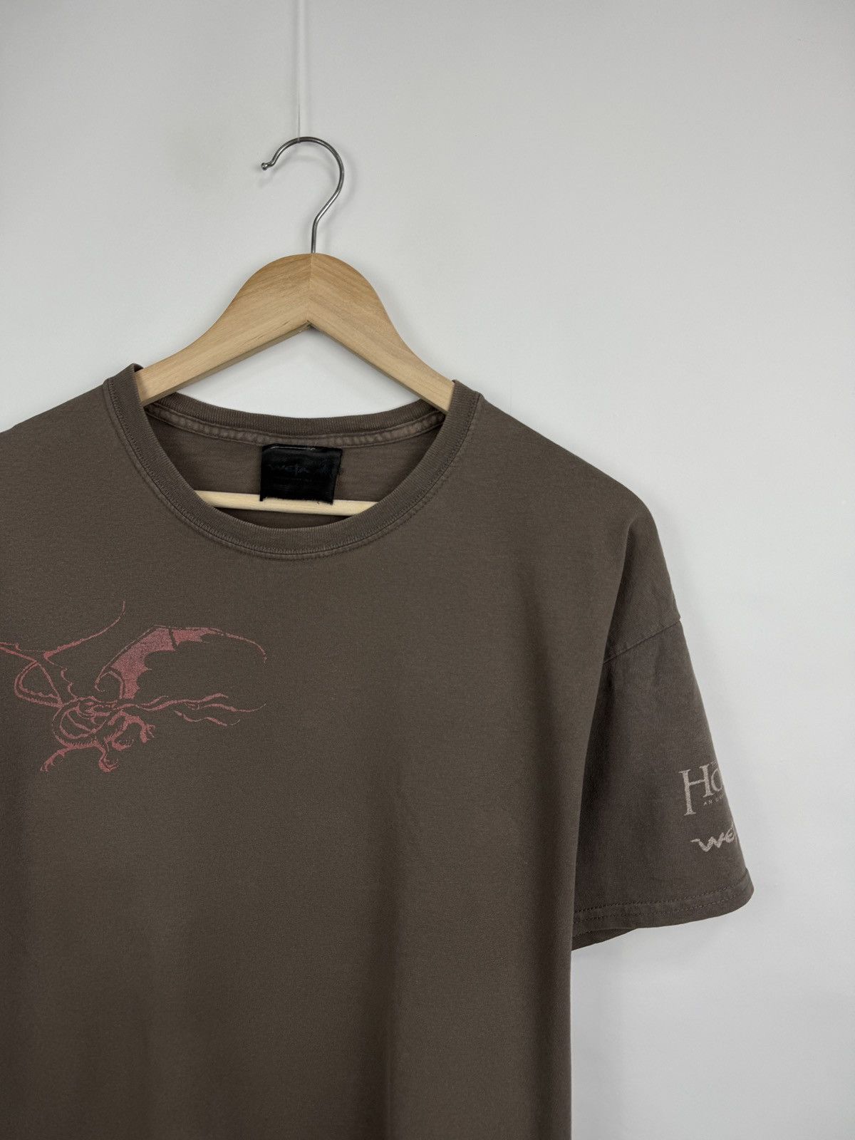 Gildan 🇺🇸 Vintage The Hobbit An Unexpected Journey Weta 2012 T-Shirt Size US L / EU 52-54 / 3 - 5 Thumbnail