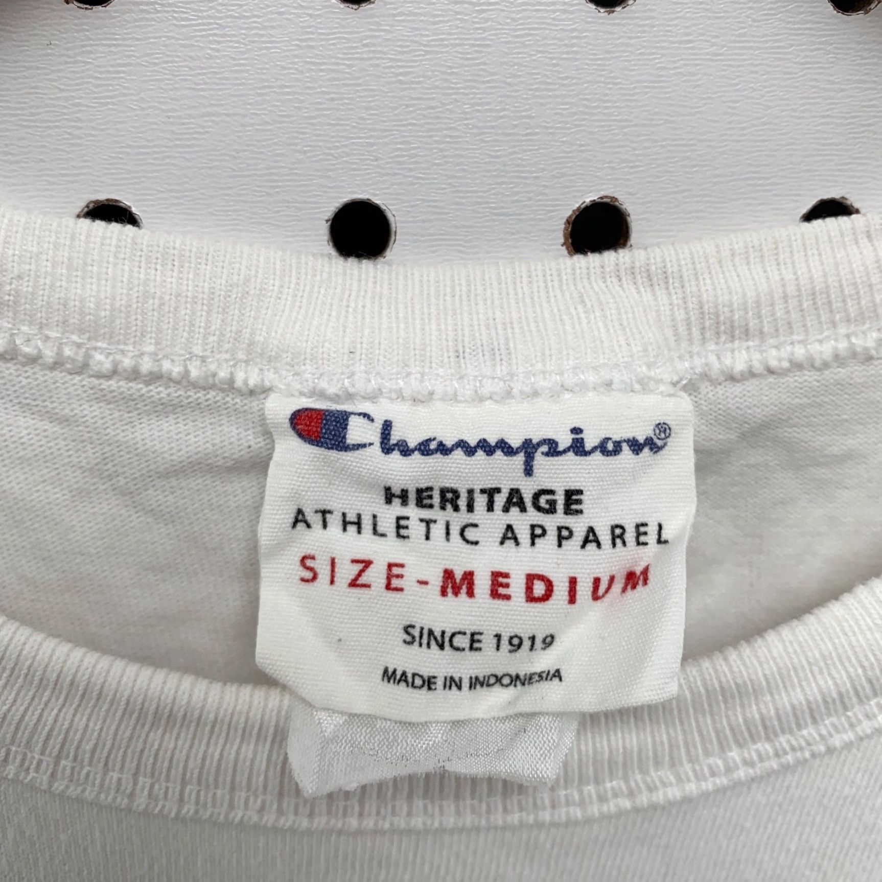 Champion VINTAGE Champion Heritage Shirt Mens Medium White Spell Out Retro Logo Short Sleeve Size US M / EU 48-50 / 2 - 6 Thumbnail