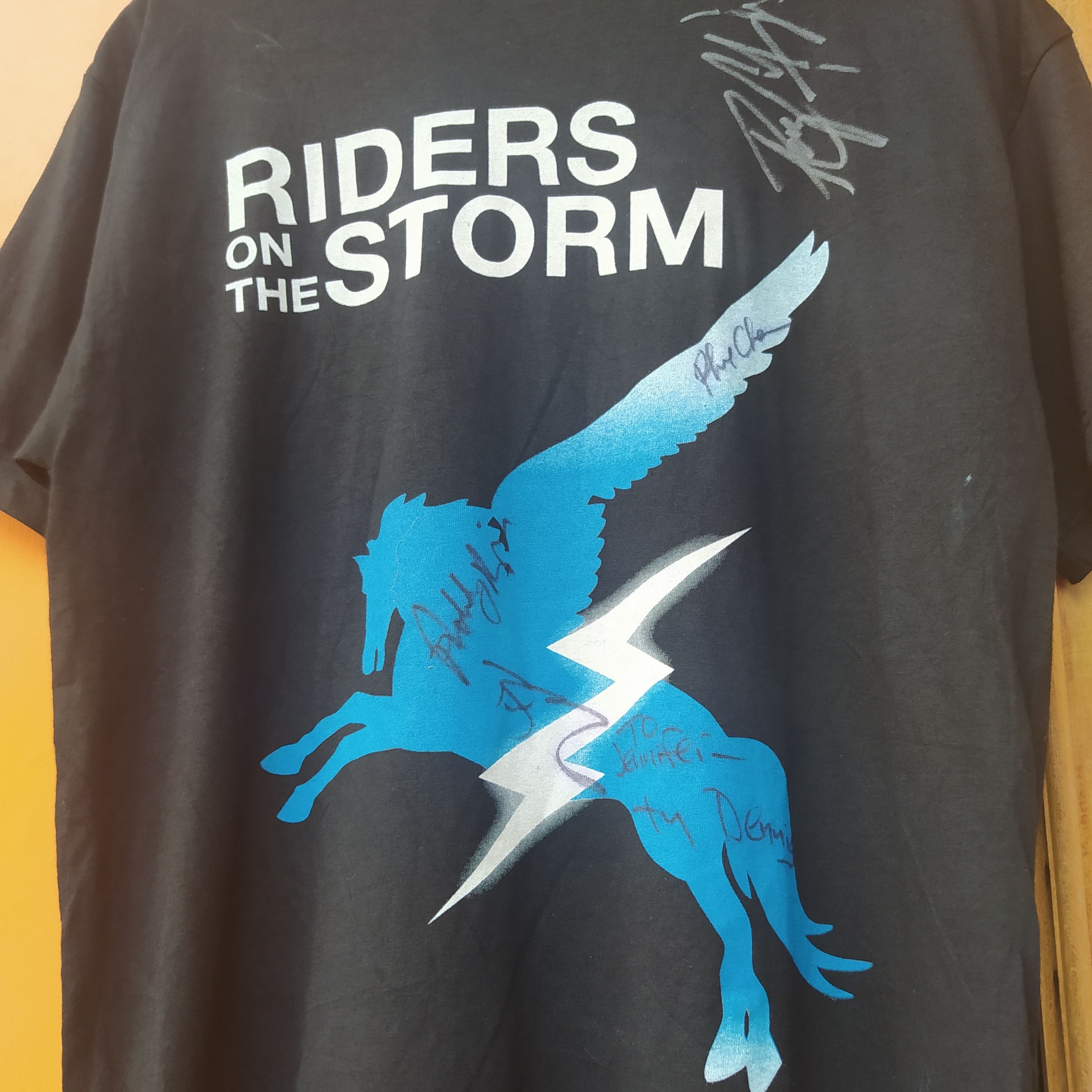 Band Tees ( AUTHENT MARK ) RARE VINTAGE THE DOORS RIDERS ON THE STORM Size US M / EU 48-50 / 2 - 5 Thumbnail